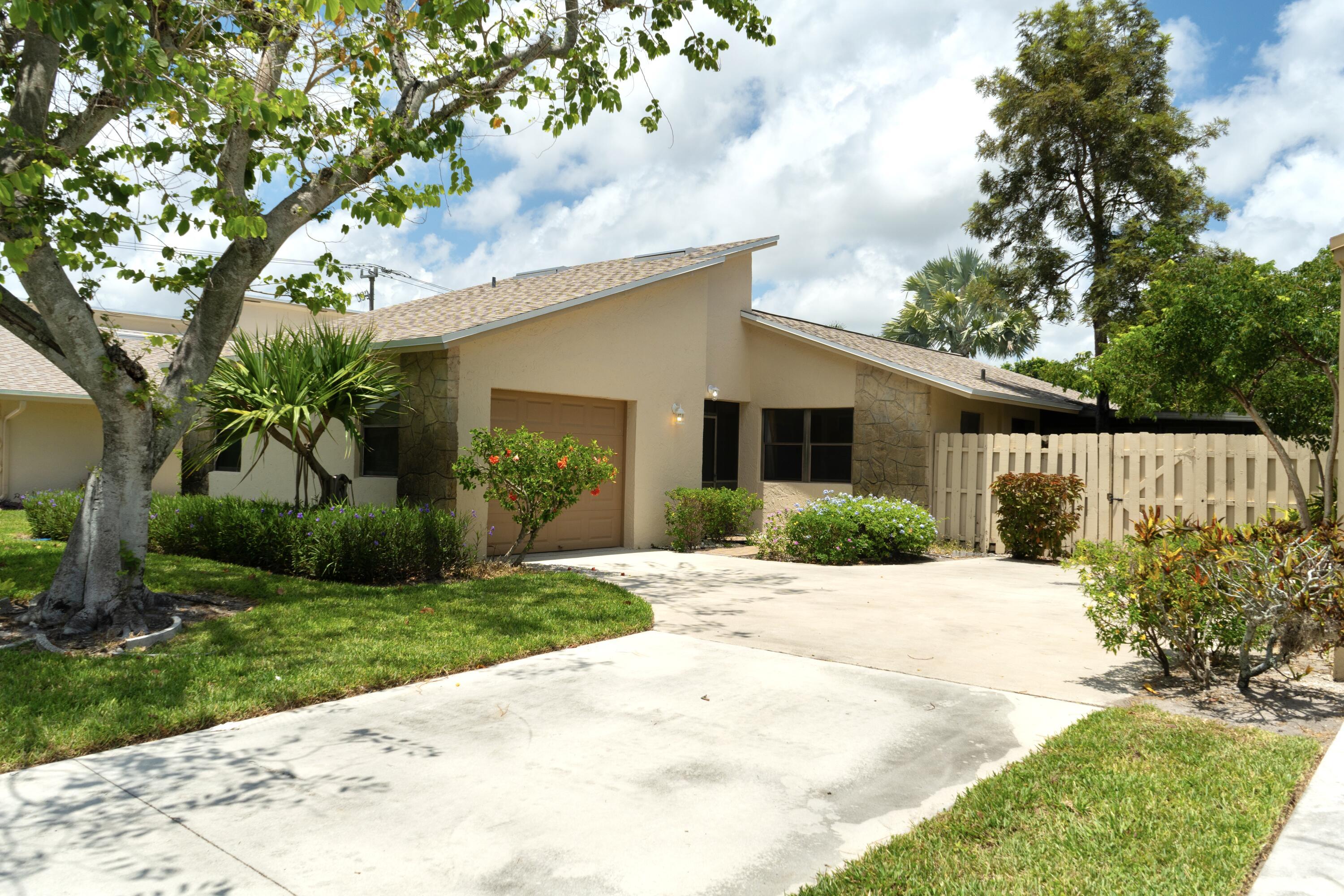 3155 NW 9th Street, Delray Beach, FL 33445, Delray Beach - Photo 2