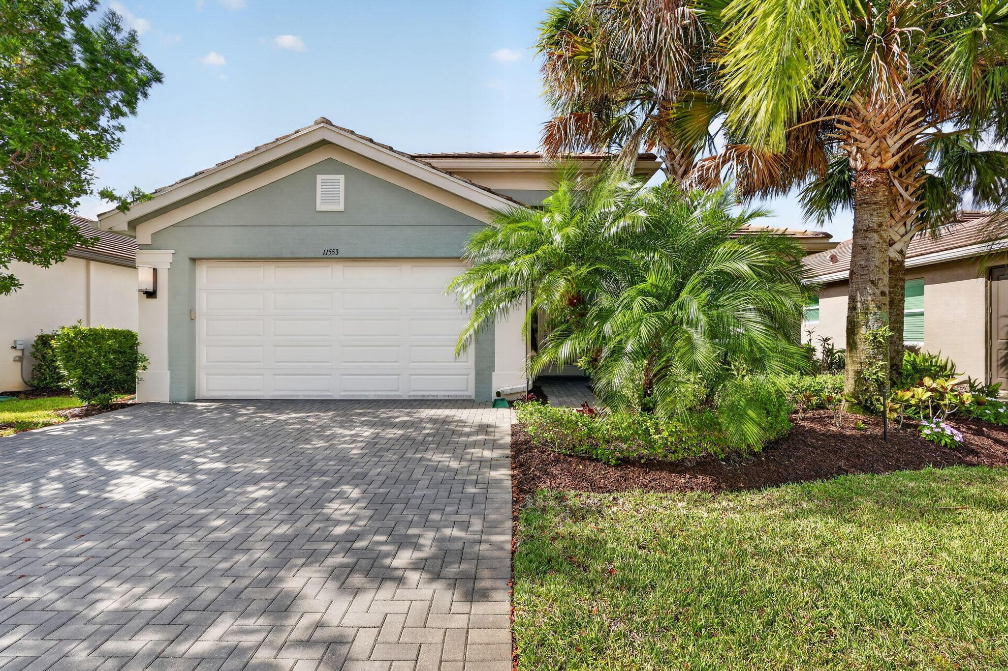 11553 SW Half Moon Lake Lane, Port St. Lucie, FL 34987, Port St. Lucie - Photo 2