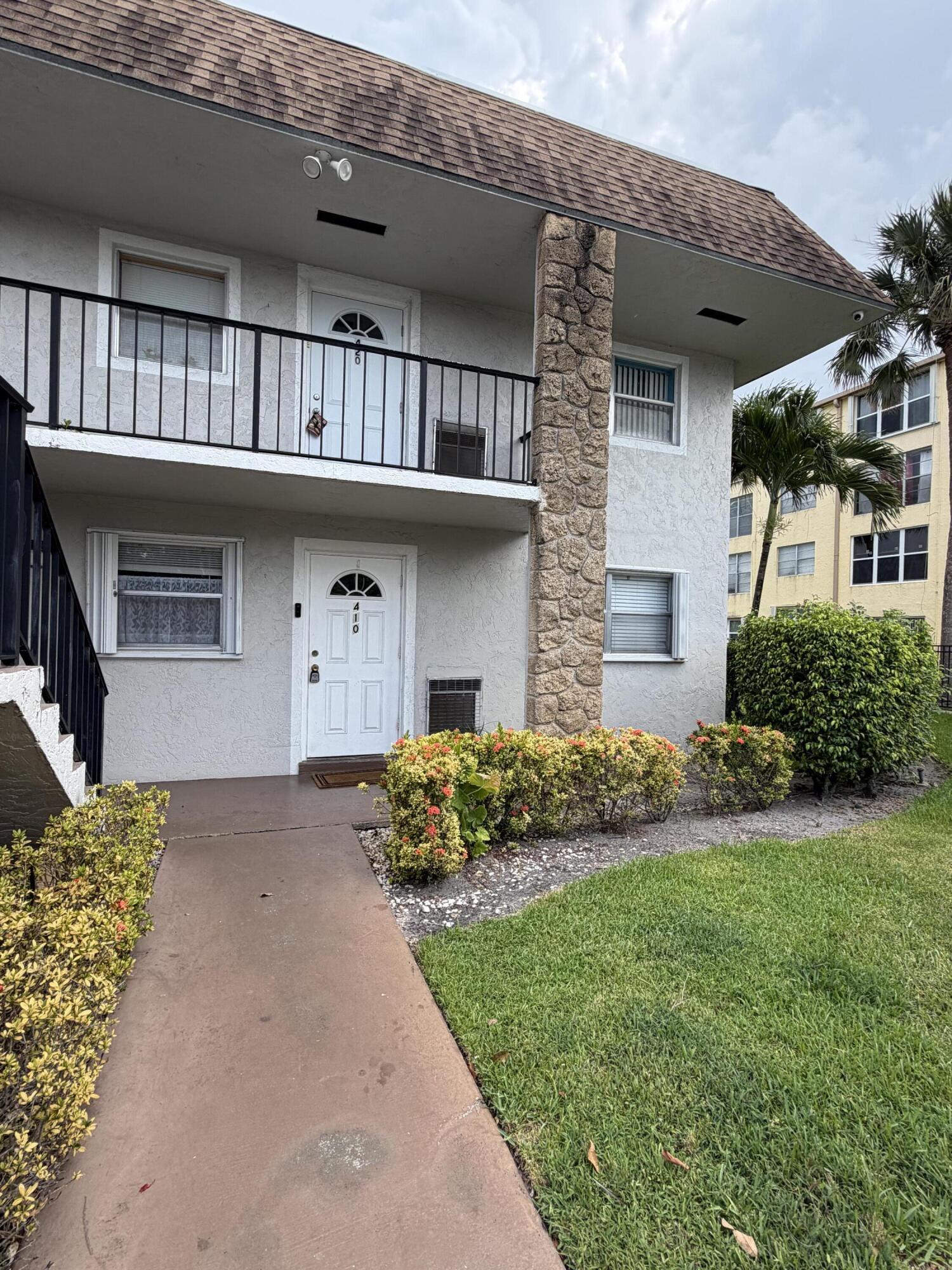 9915 Sandalfoot Boulevard 410, Boca Raton, FL 33428, Boca Raton - Photo 3
