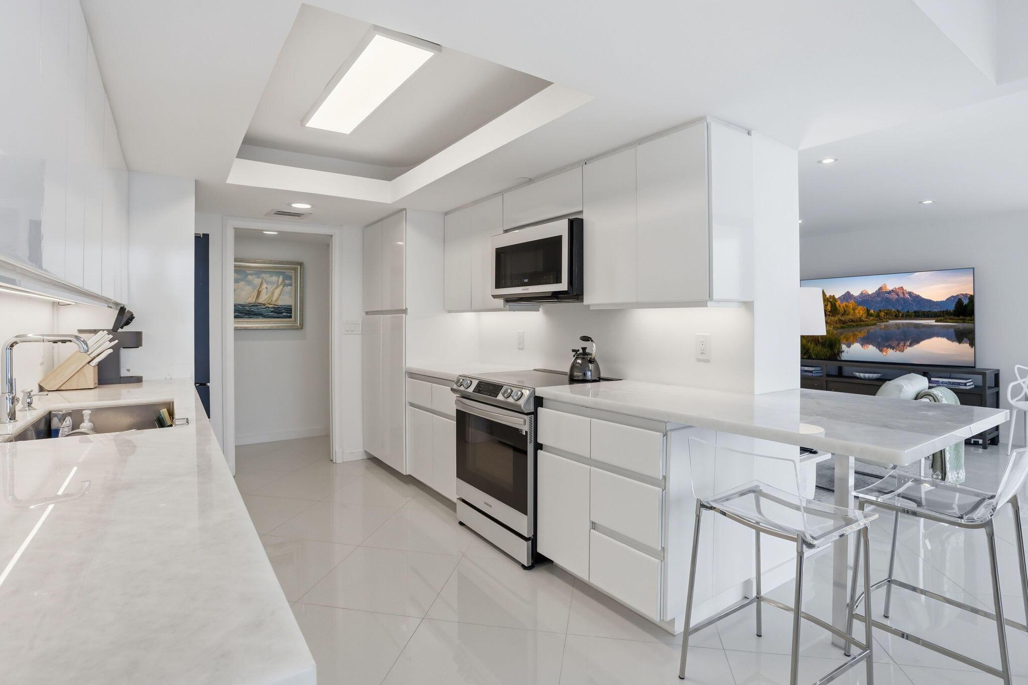 3210 S Ocean Boulevard 602, Highland Beach, FL 33487, Highland Beach - Photo 4