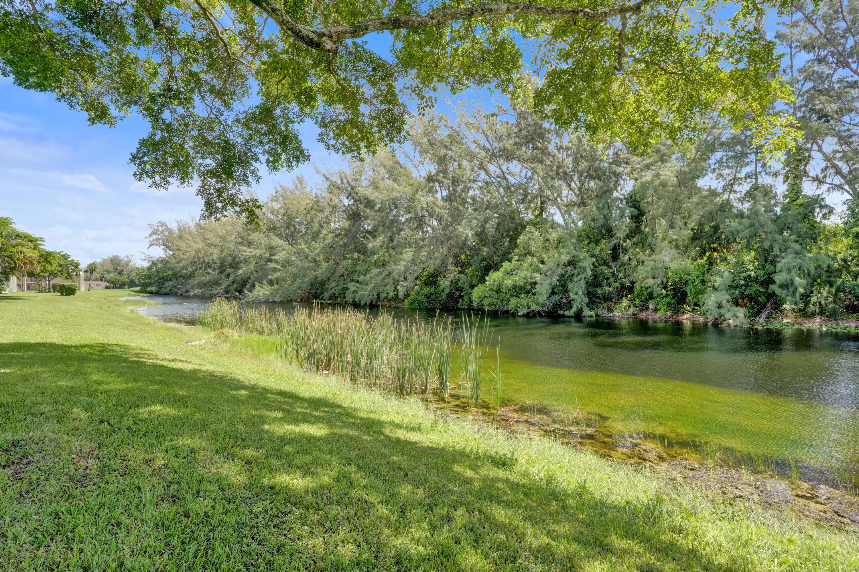 130 LAKE MERYL Drive 227, West Palm Beach, FL 33411, West Palm Beach