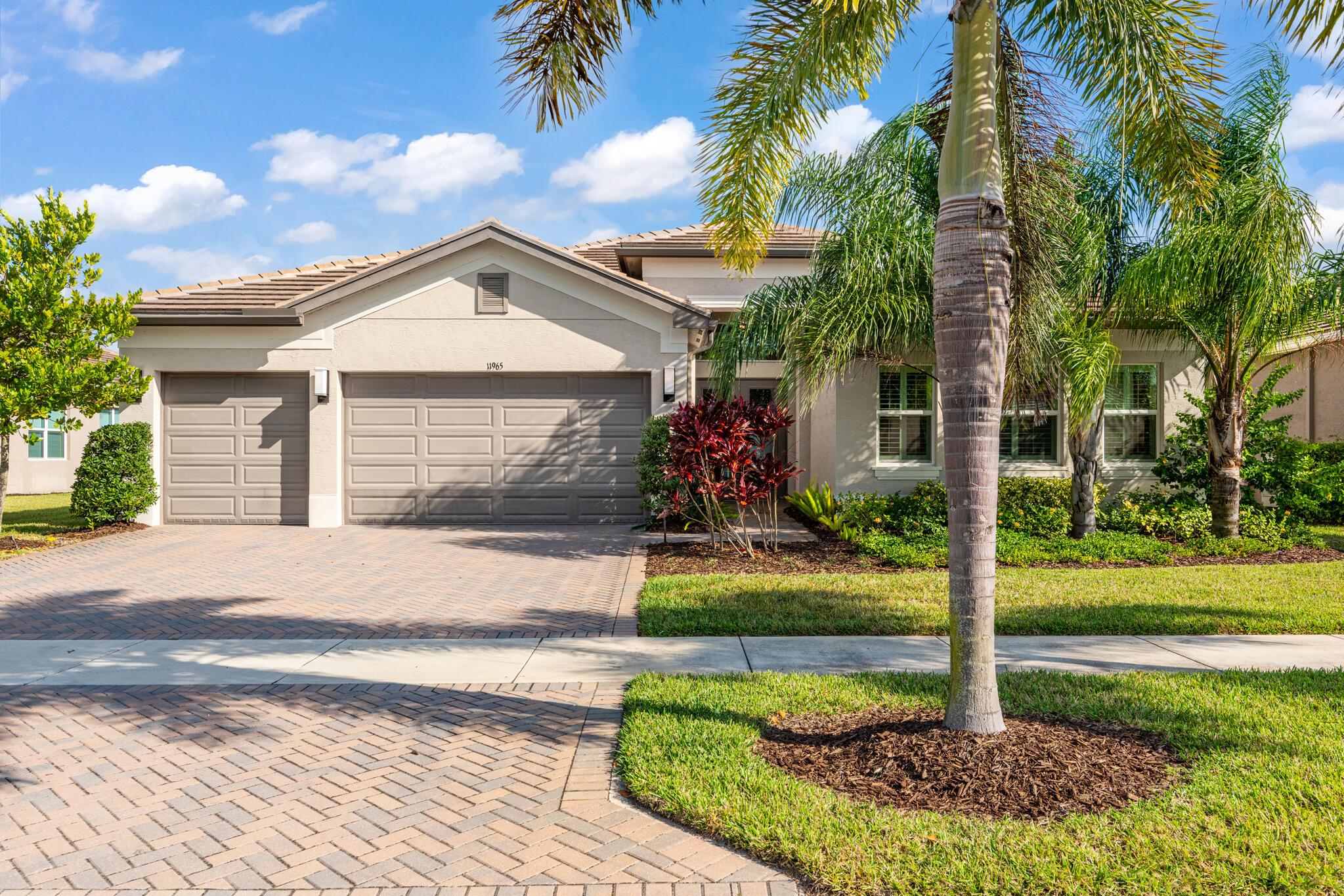11965 SW SANDY BAY Circle, Port St. Lucie, FL 34987, Port St. Lucie