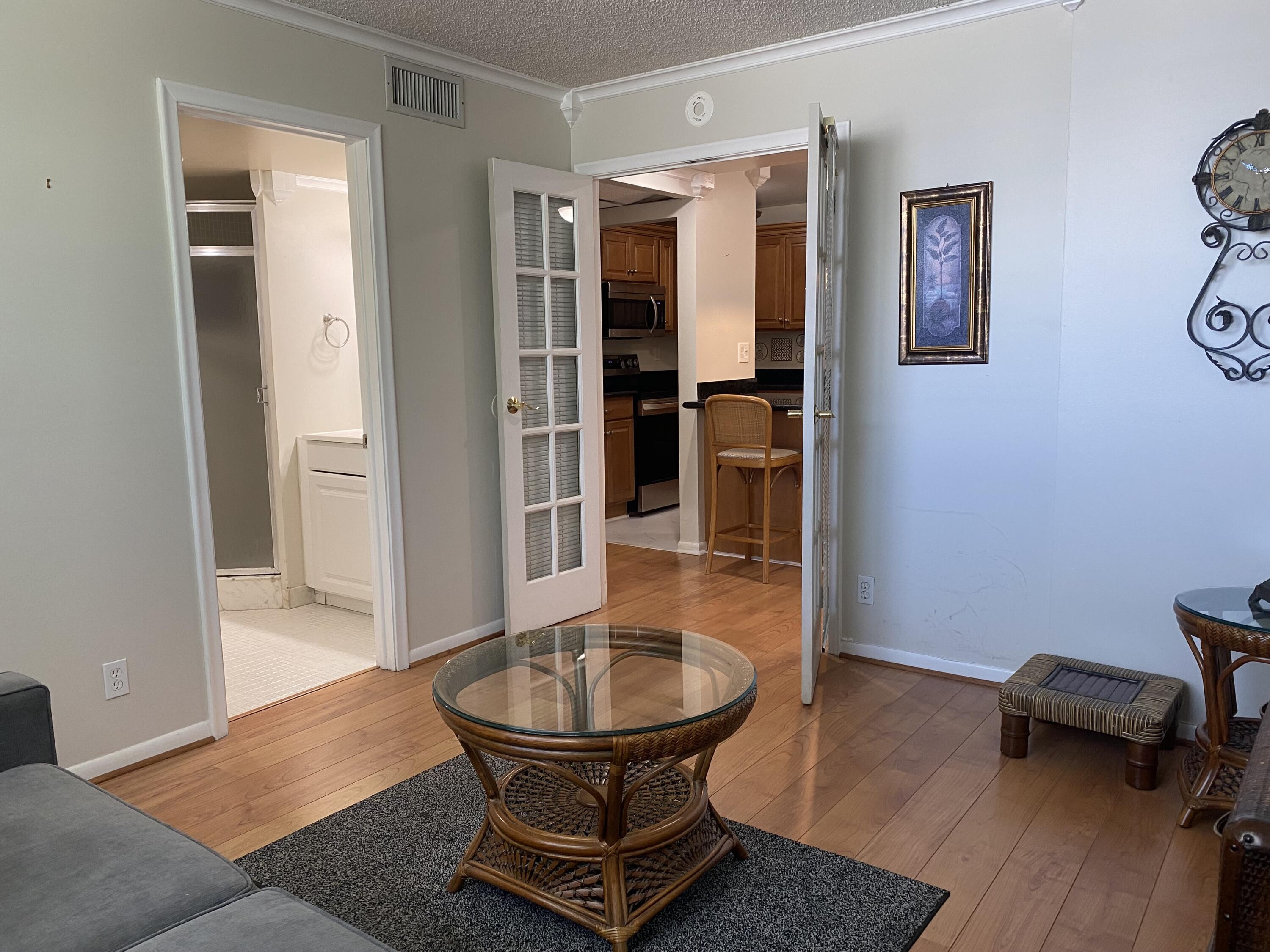 1 Royal Palm Way 201, Boca Raton, FL 33432, Boca Raton - Photo 5