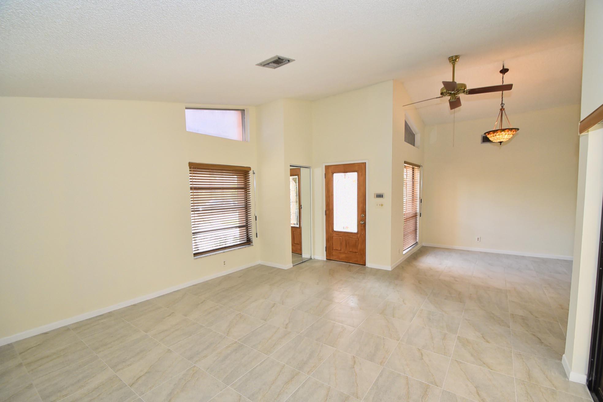 21518 SUMMERTRACE Circle, Boca Raton, FL 33428, Boca Raton - Photo 2