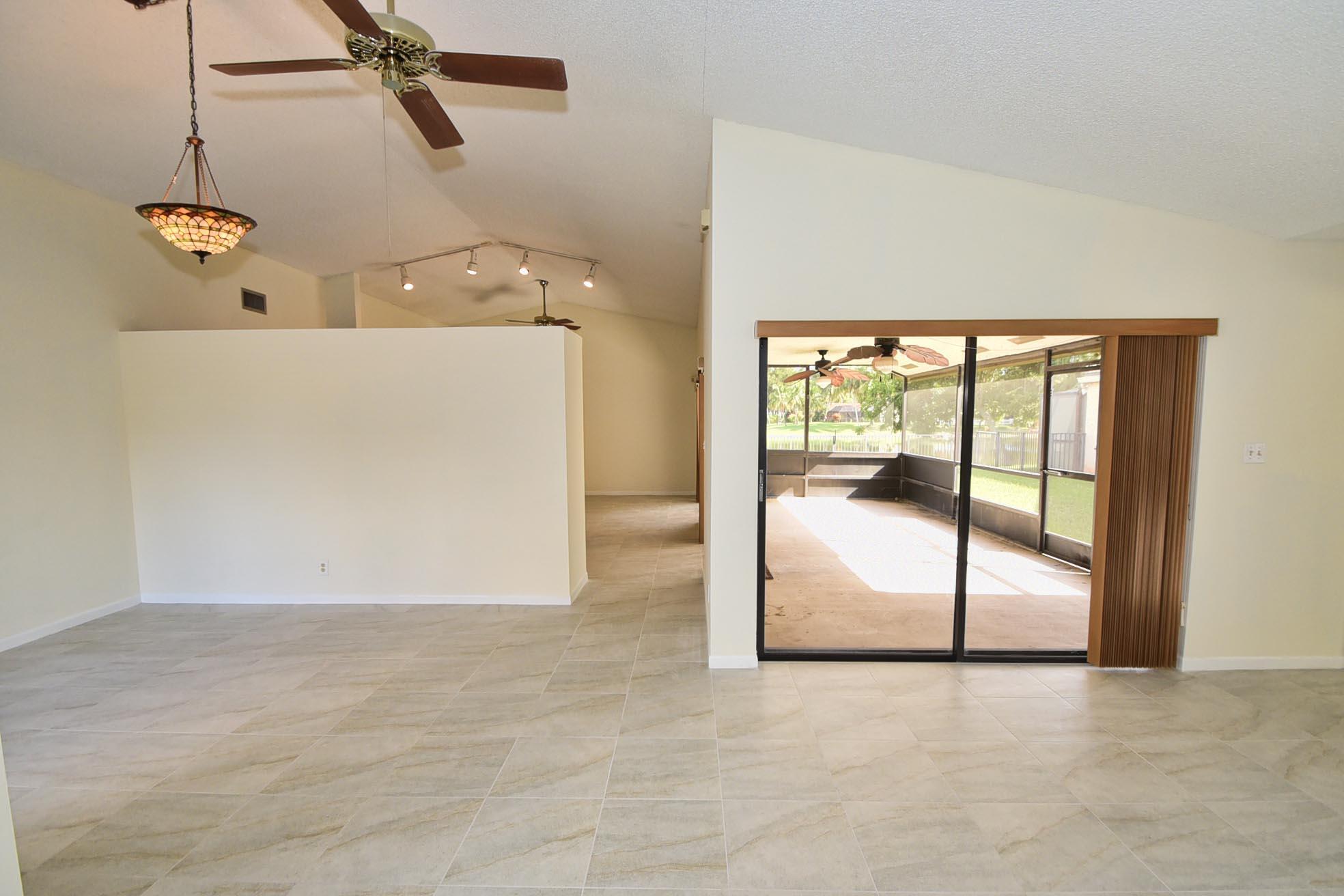 21518 SUMMERTRACE Circle, Boca Raton, FL 33428, Boca Raton - Photo 4