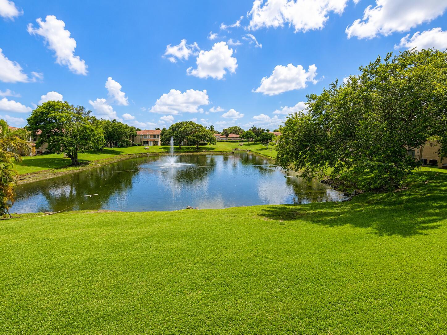 918 TWIN LAKES Drive 8-M, Coral Springs, FL 33071, Coral Springs - Photo 3