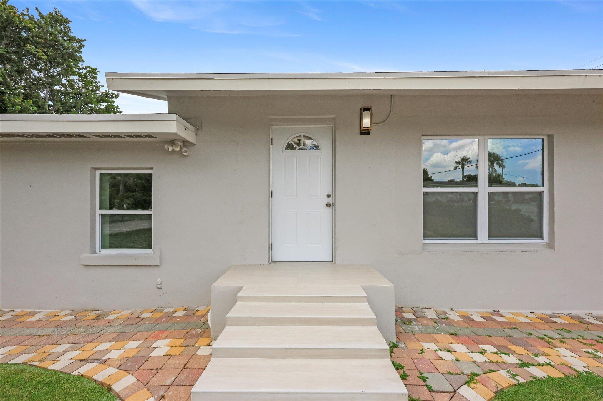 1803 Service Road, North Palm Beach, FL 33408, North Palm Beach - Photo 5