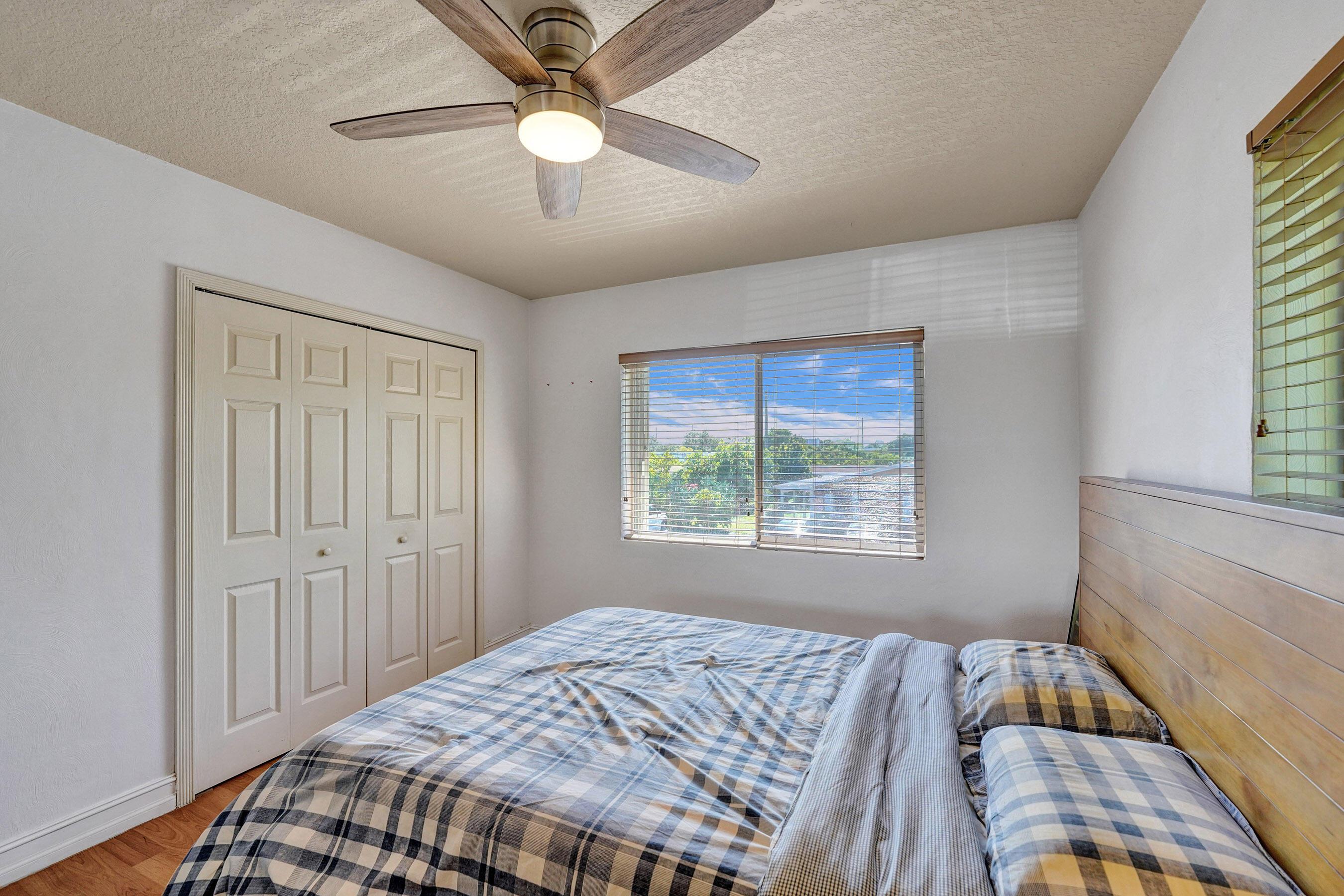 1423 HOLLY HEIGHTS Drive 12, Fort Lauderdale, FL 33304, Fort Lauderdale - Photo 5