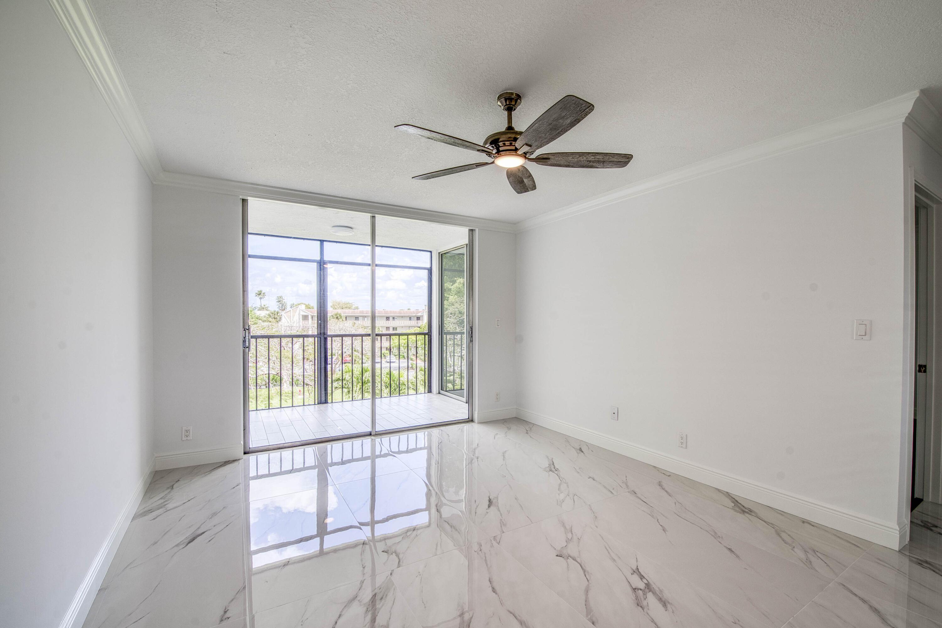 6795 Huntington Lane 406, Delray Beach, FL 33446, Delray Beach - Photo 4