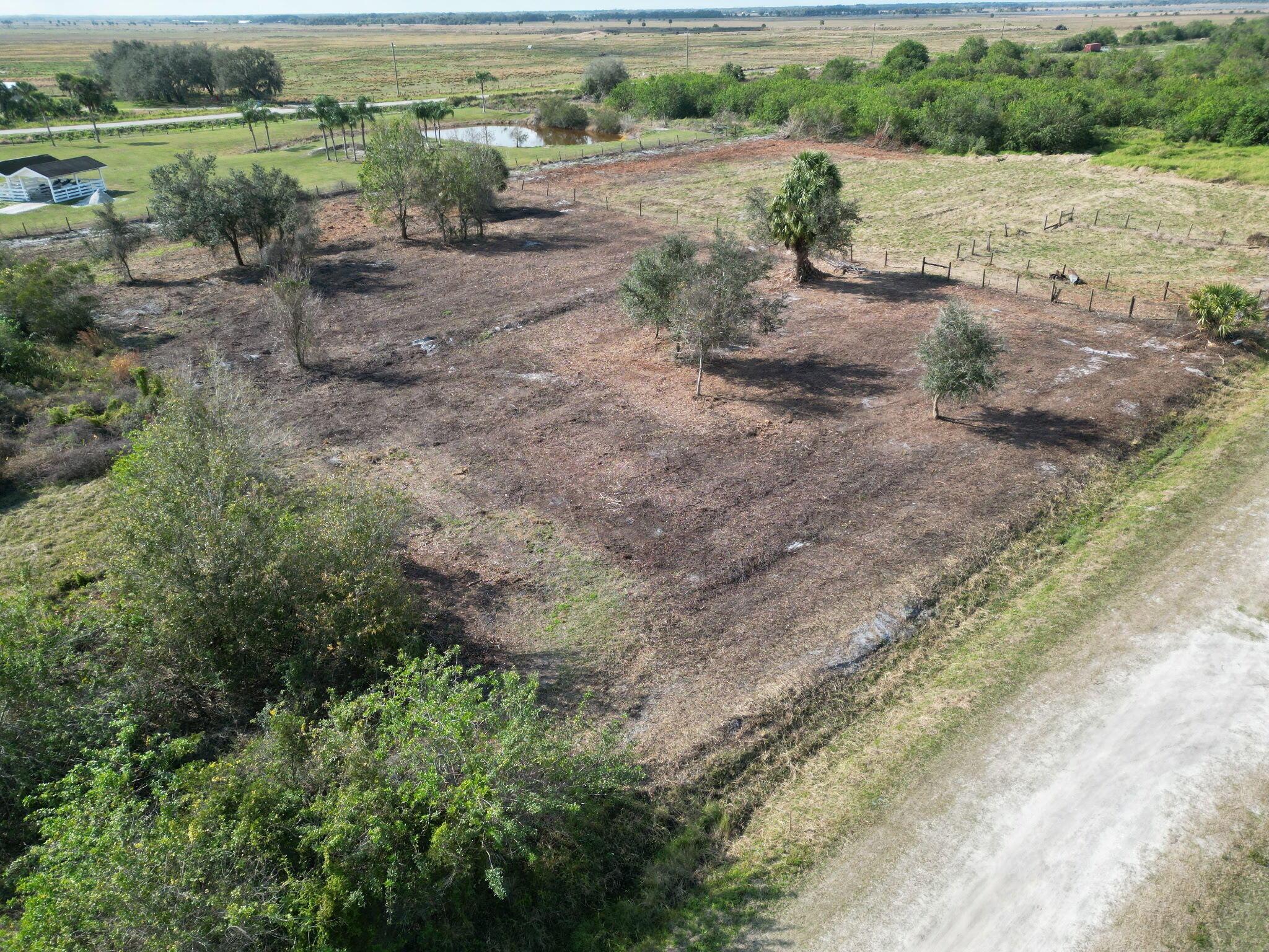 14510 NW 242ND Street, Okeechobee, FL 34972, Okeechobee - Photo 2