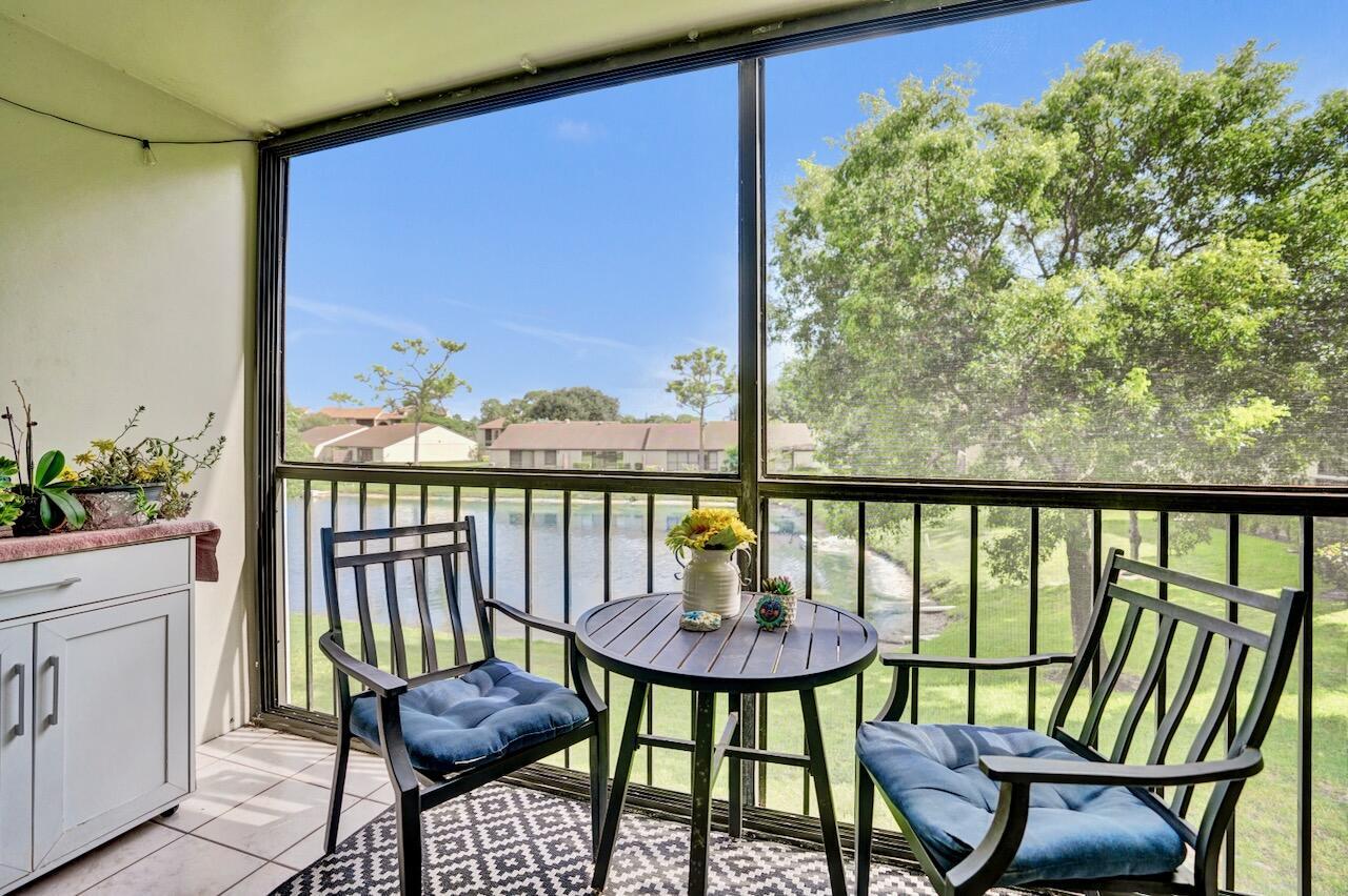 608 Sea Pine Way E2, Greenacres, FL 33415, Greenacres - Photo 2