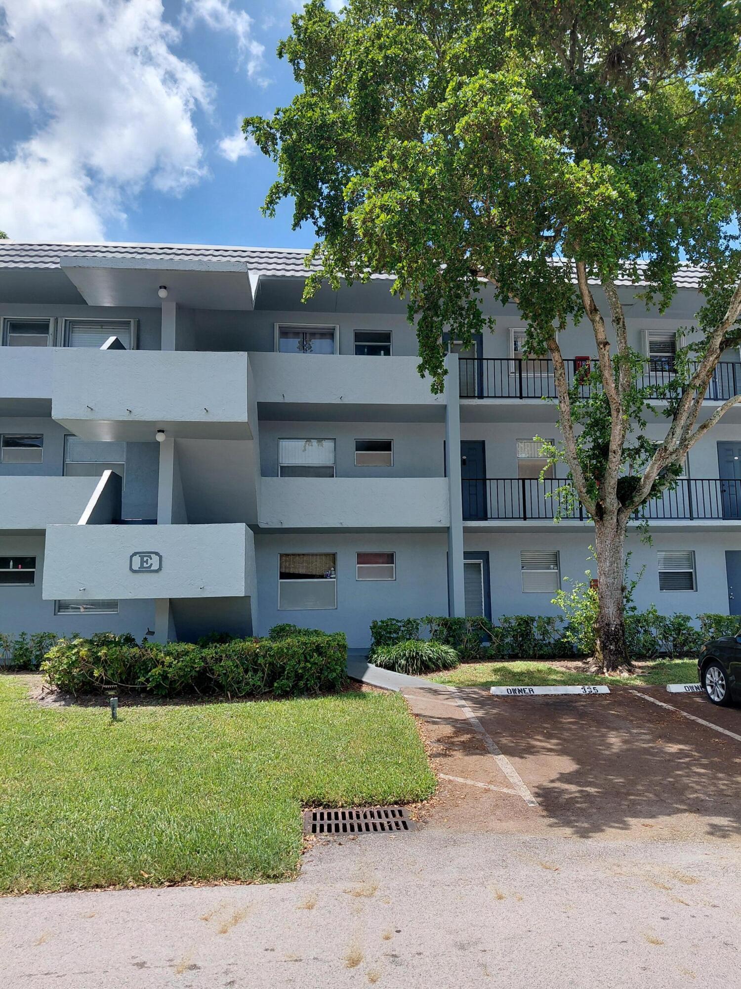 8350 SANDS POINT Boulevard 102E, Tamarac, FL 33321, Tamarac
