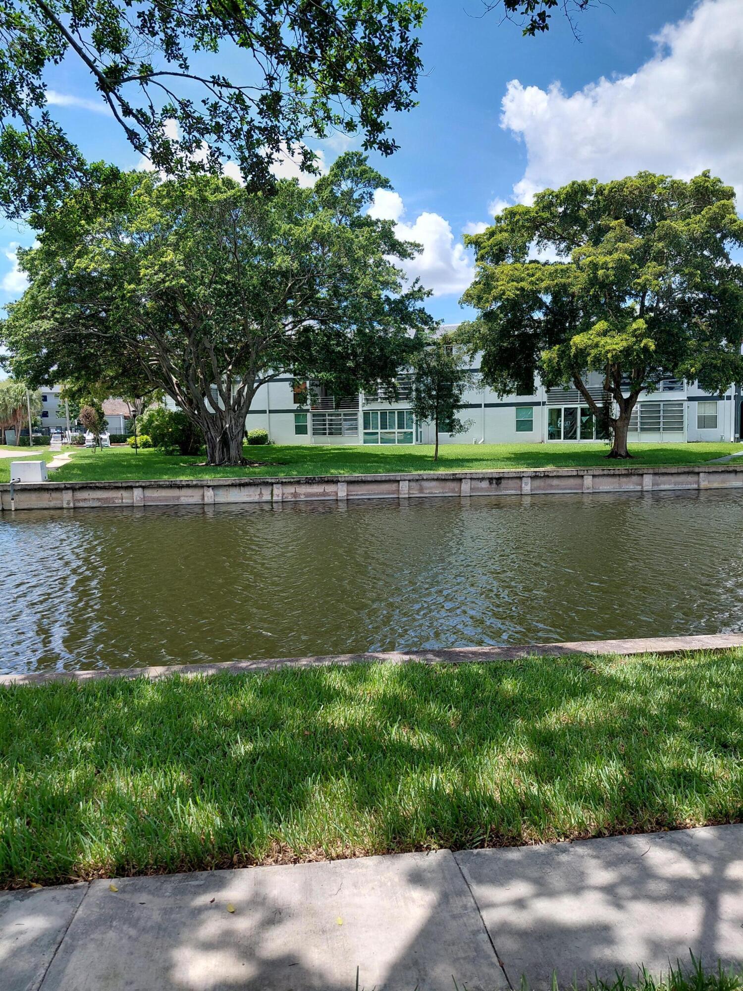 8350 SANDS POINT Boulevard 102E, Tamarac, FL 33321, Tamarac - Photo 2
