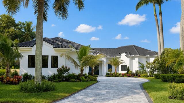 2525 Seminole Circle, West Palm Beach, FL 33409, West Palm Beach - Photo 4
