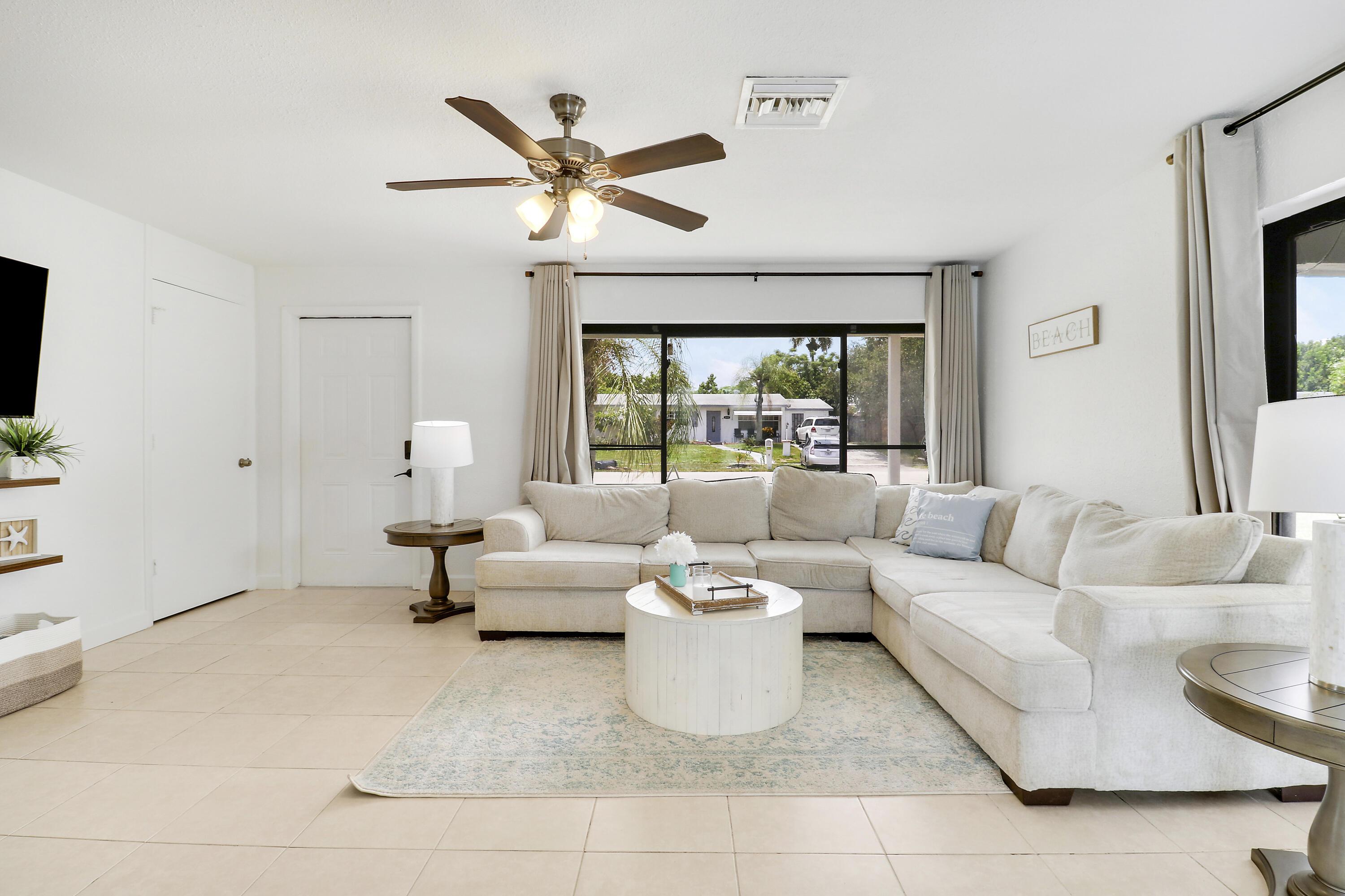 3539 Everglades Road, Palm Beach Gardens, FL 33410, Palm Beach Gardens - Photo 3