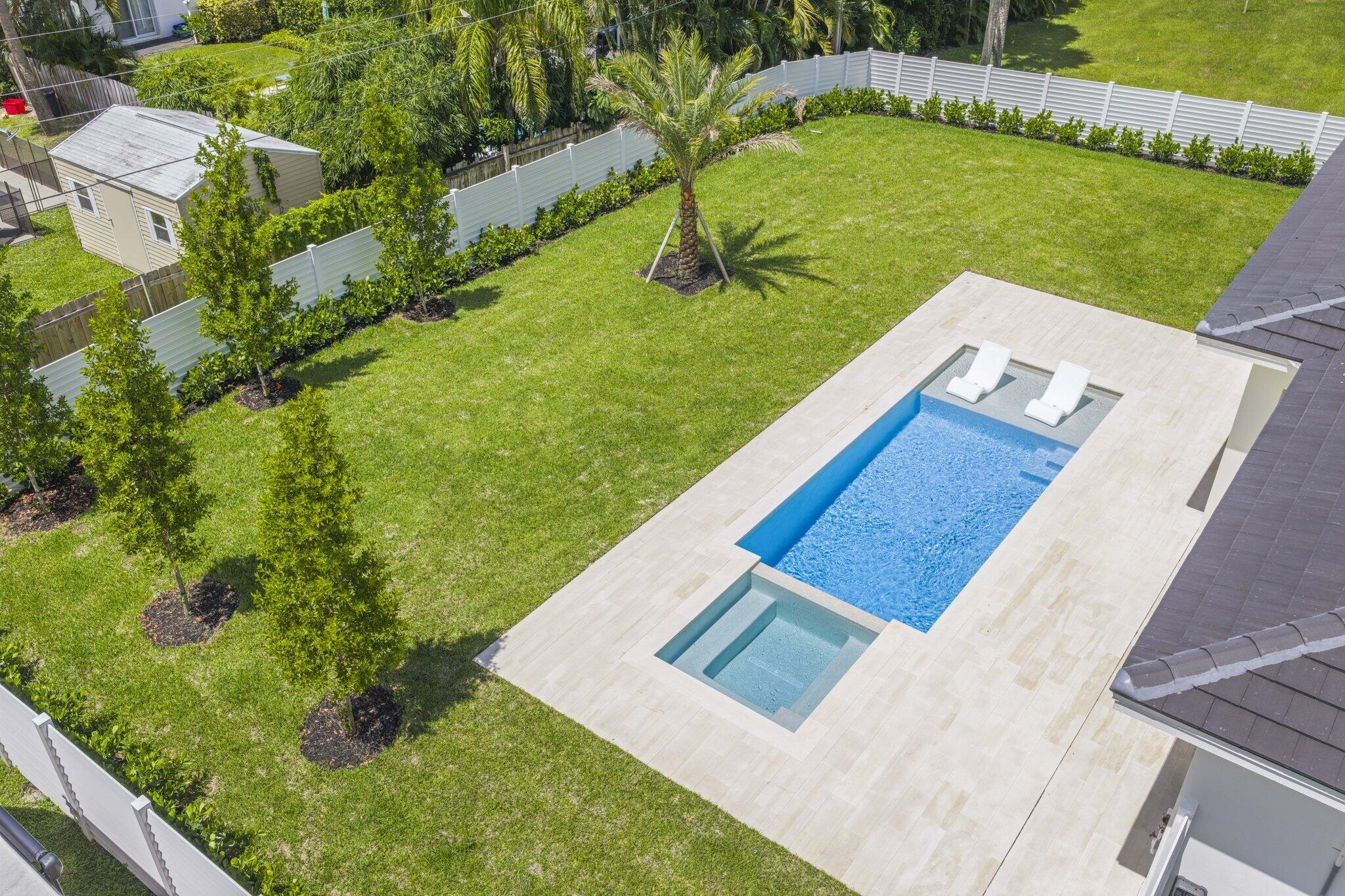 2384 WINDSOR Road, Palm Beach Gardens, FL 33410, Palm Beach Gardens - Photo 4