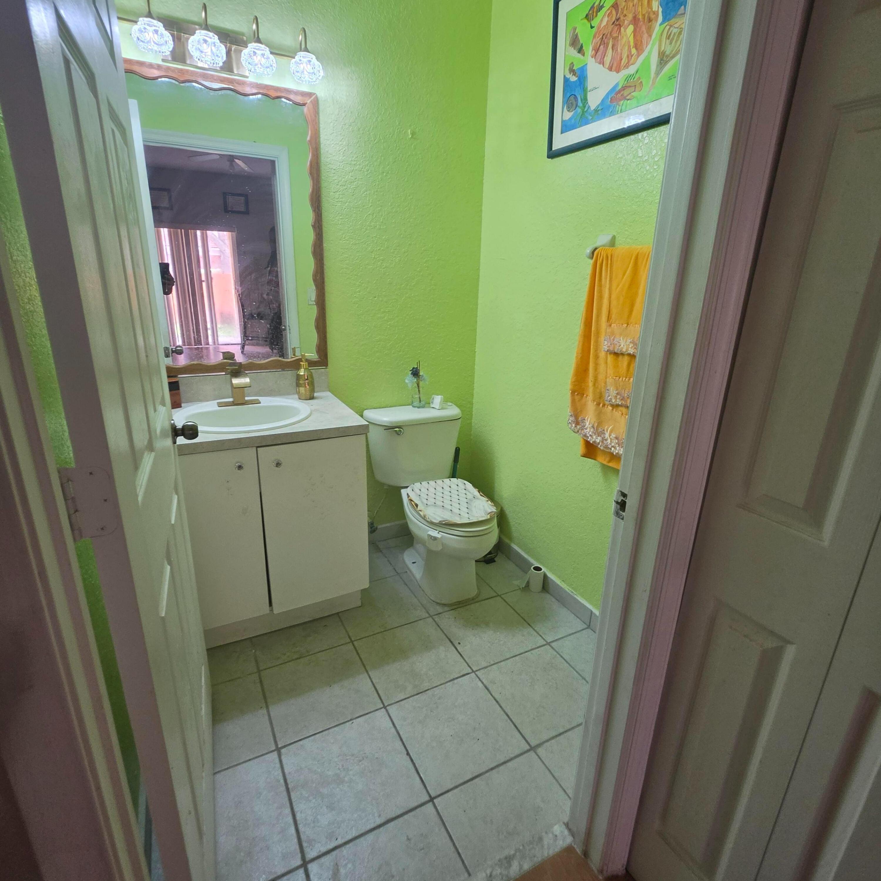 1309 N Santa Catalina Circle, North Lauderdale, FL 33068, North Lauderdale - Photo 4