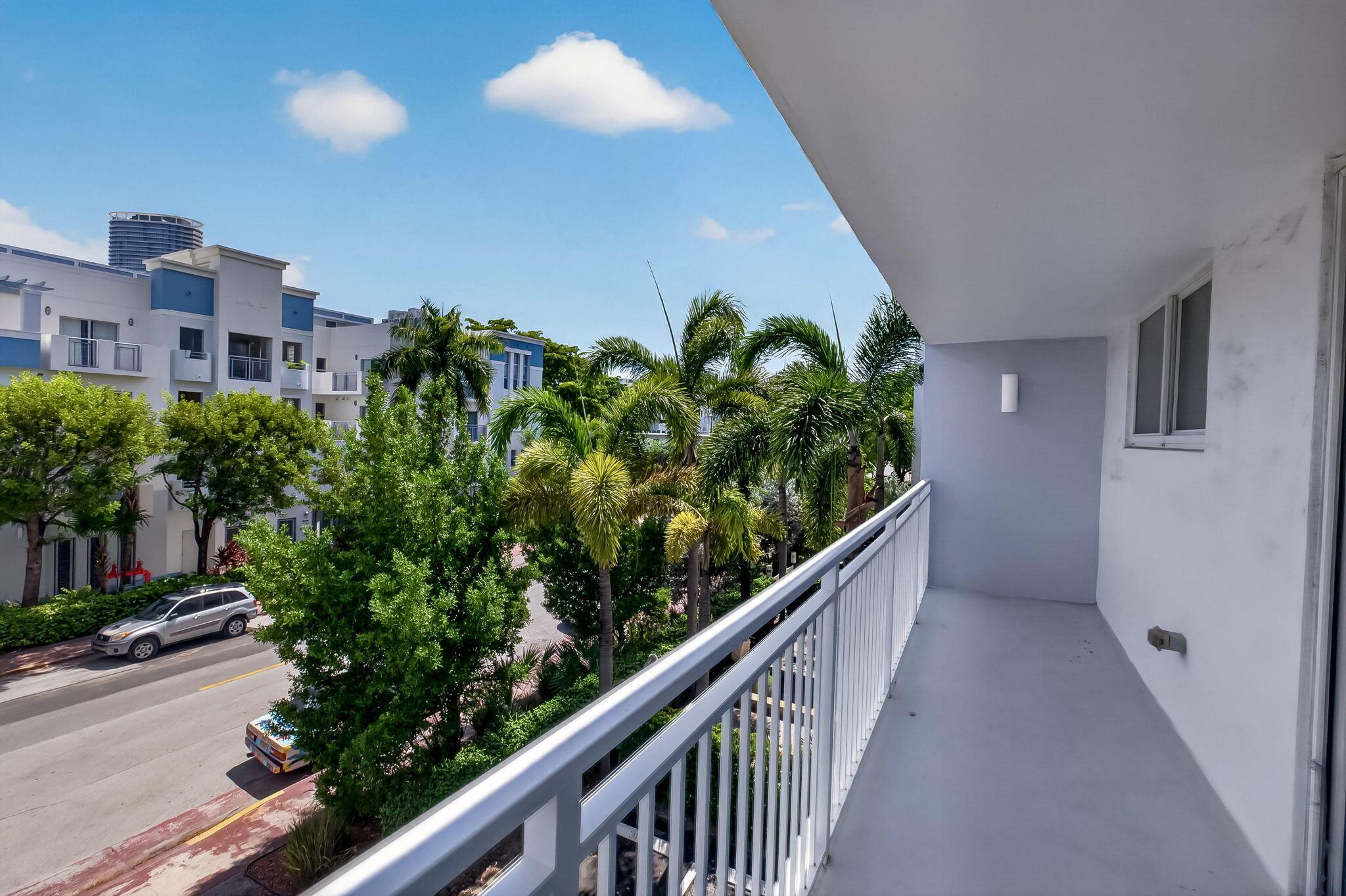 1045 10TH Street 301, Miami Beach, FL 33139, Miami Beach - Photo 5