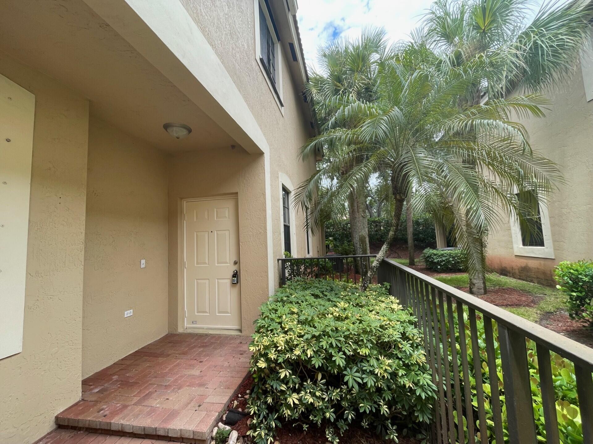 4329 VINEYARD Circle 4329, Weston, FL 33332, Weston - Photo 2