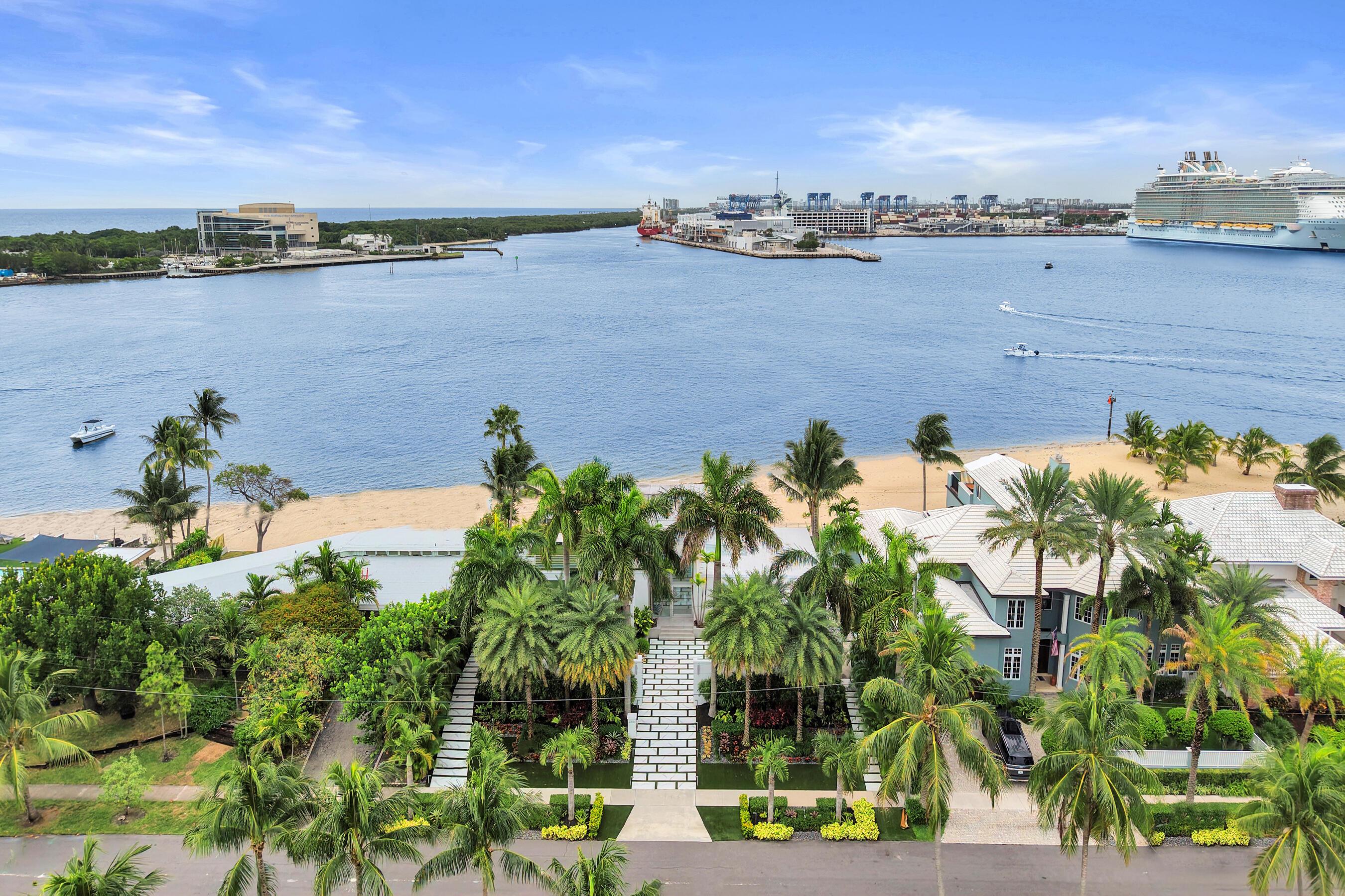 2200 SE 21ST Drive, Fort Lauderdale, FL 33316, Fort Lauderdale - Photo 3