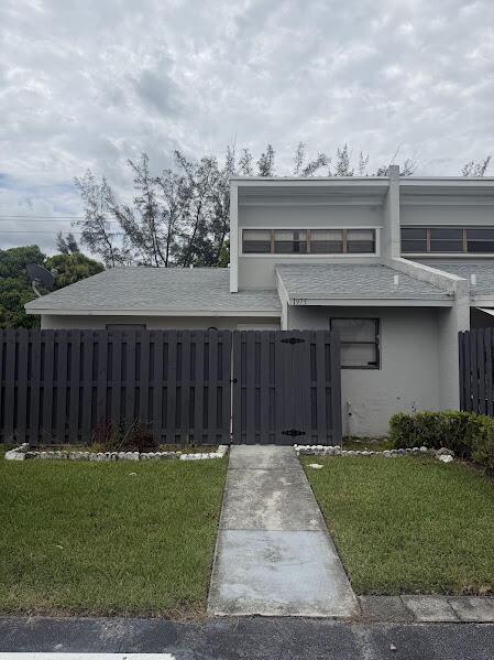 1975 Monks Court, West Palm Beach, FL 33415, West Palm Beach - Photo 2