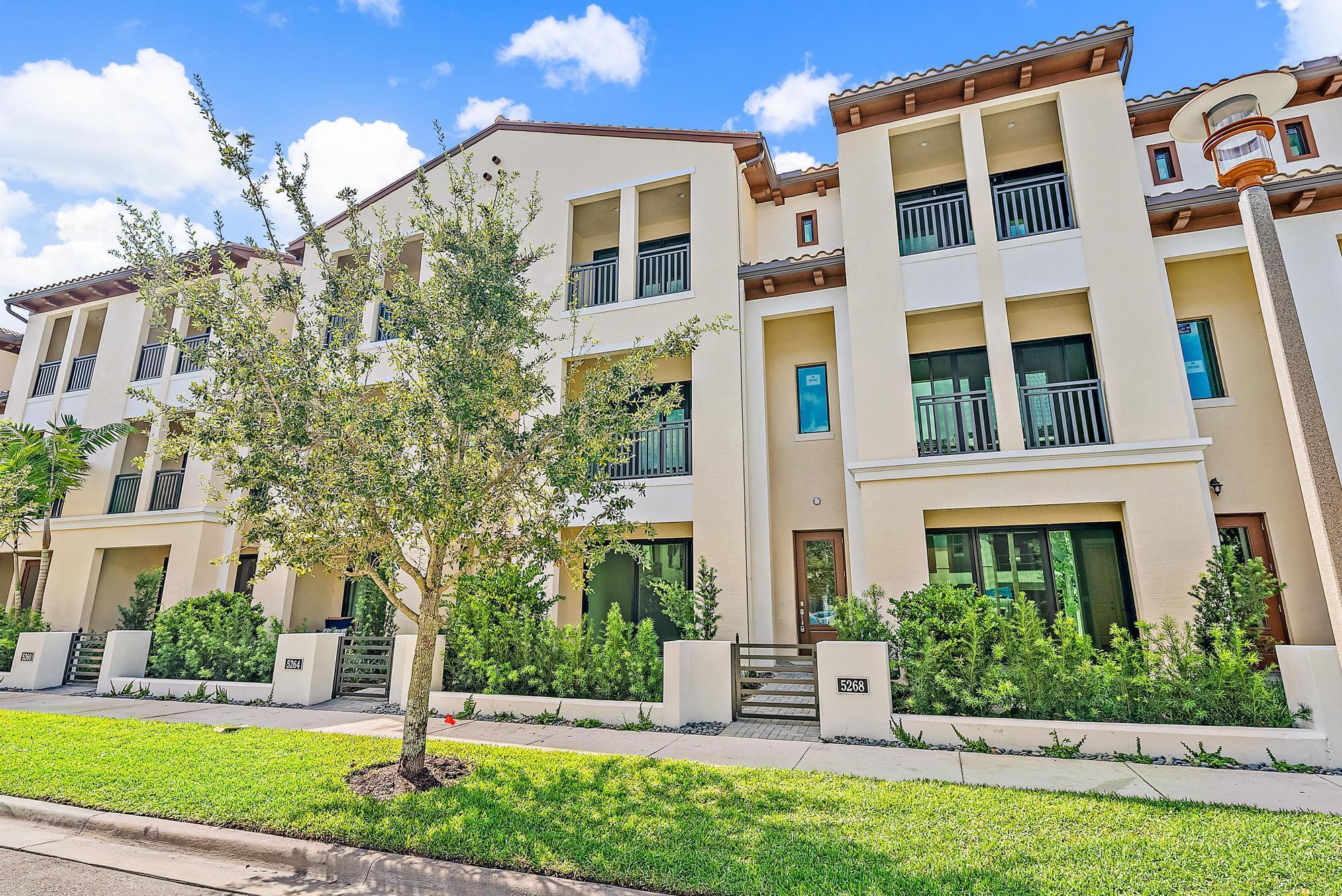 5268 Beckman Terrace, Palm Beach Gardens, FL 33418, Palm Beach Gardens