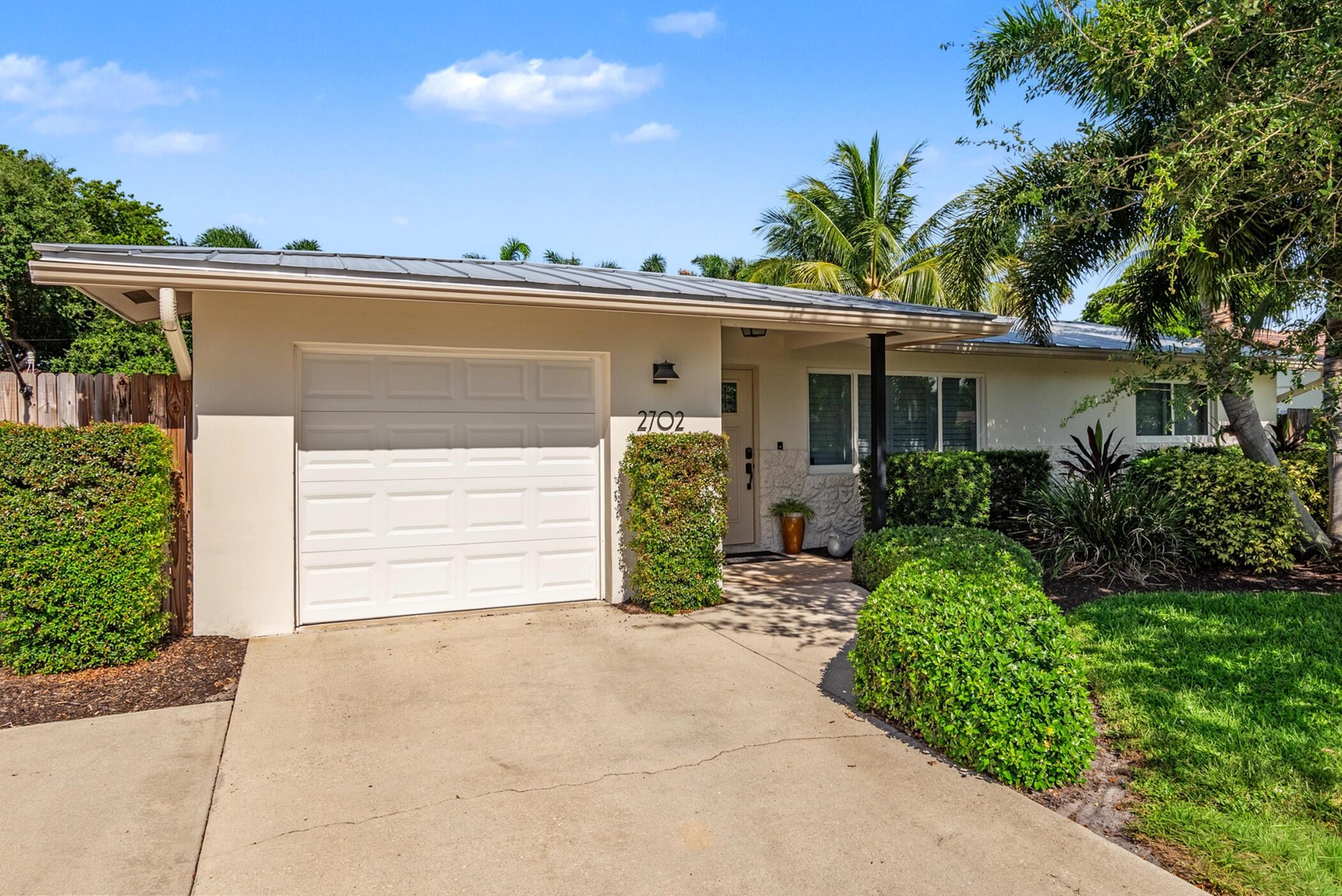 2702 SW 6th Street, Boynton Beach, FL 33435, Boynton Beach - Photo 2