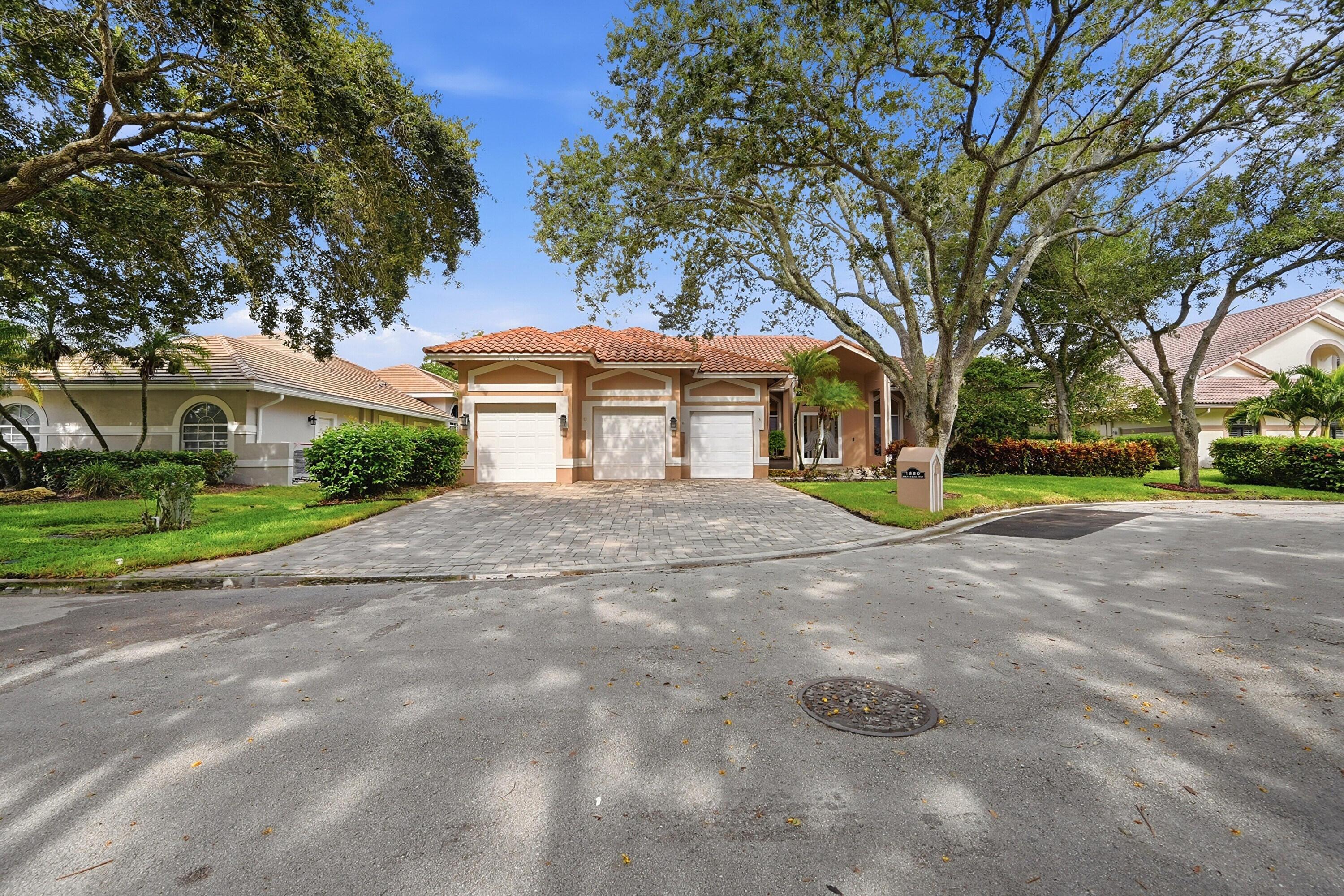 1960 HARTFORD Way, Coral Springs, FL 33071, Coral Springs - Photo 4
