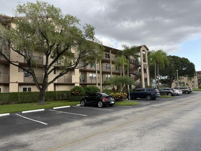 13455 SW 16TH Court 212F, Pembroke Pines, FL 33027, Pembroke Pines - Photo 2