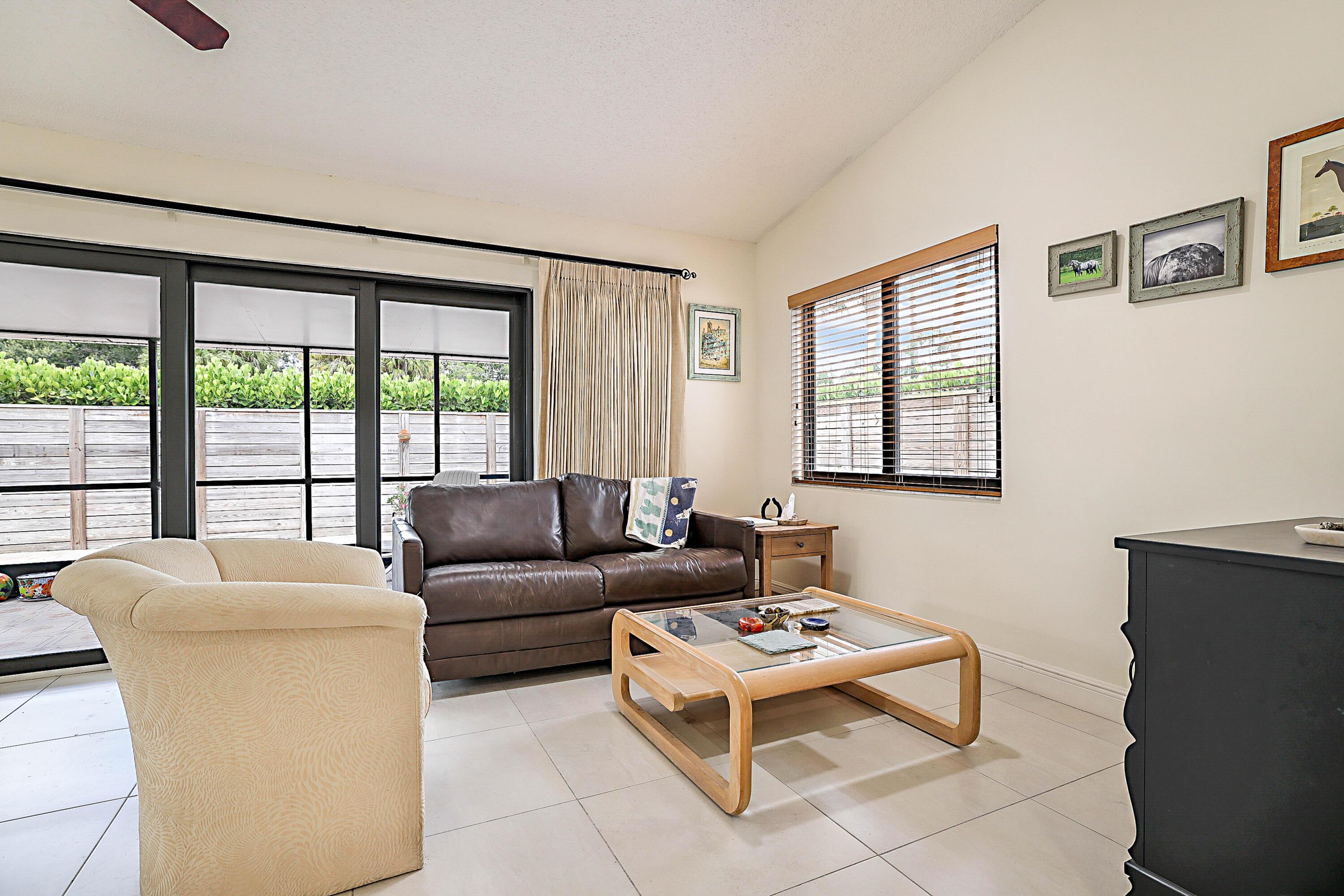 21612 Casa Monte Court, Boca Raton, FL 33433, Boca Raton - Photo 5