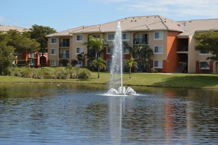 4163 N HAVERHILL Road 1215, West Palm Beach, FL 33417, West Palm Beach