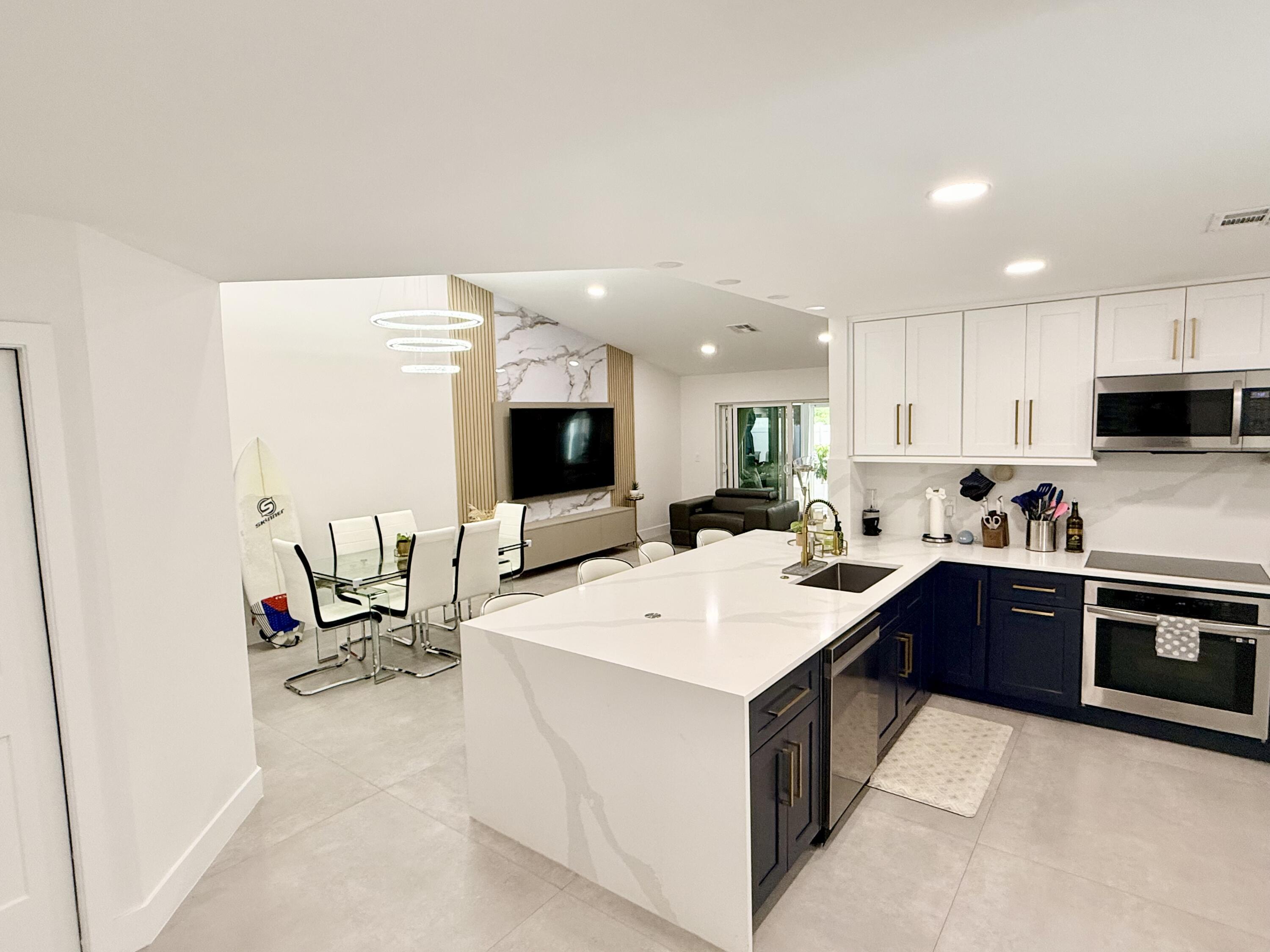 4929 W Lakes Drive, Deerfield Beach, FL 33442, Deerfield Beach - Photo 5