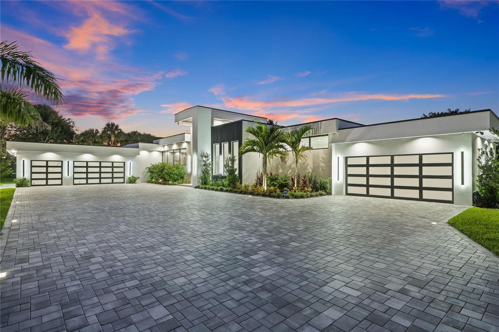 8795 Valencia Court, Parkland, FL 33067, Parkland - Photo 2