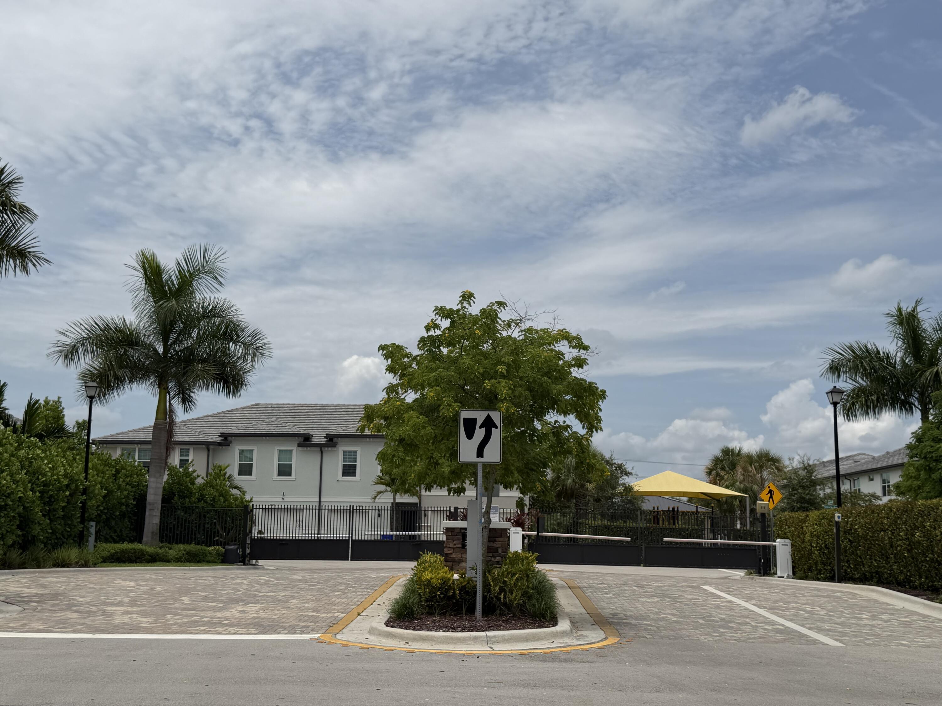 2933 OLIVIA Avenue, Lauderdale Lakes, FL 33311, Lauderdale Lakes - Photo 5