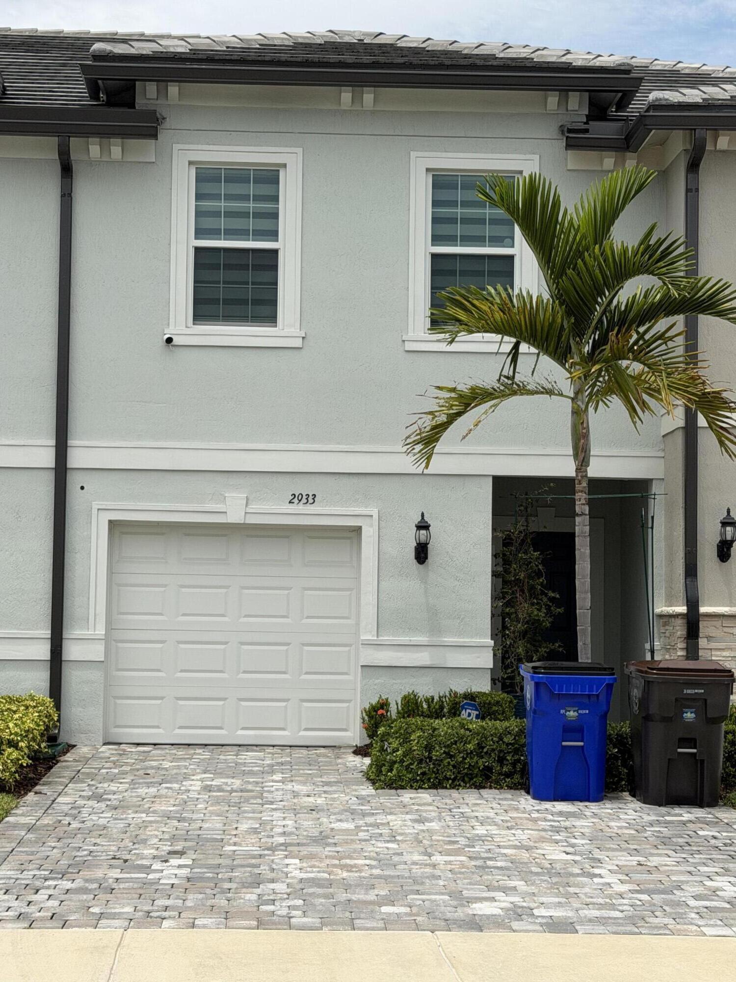 2933 OLIVIA Avenue, Lauderdale Lakes, FL 33311, Lauderdale Lakes - Photo 2