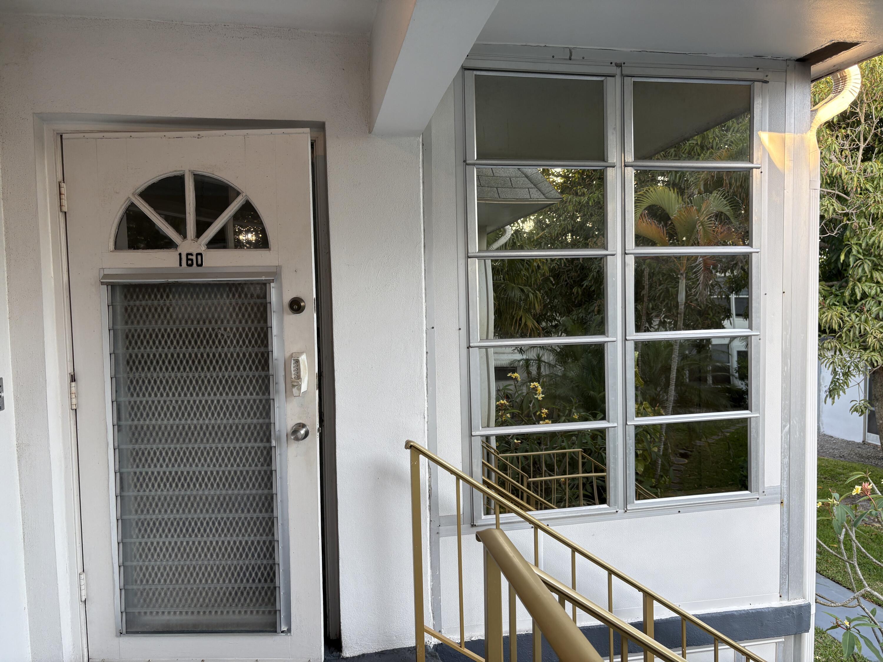 160 PLYMOUTH V, West Palm Beach, FL 33417, West Palm Beach - Photo 5