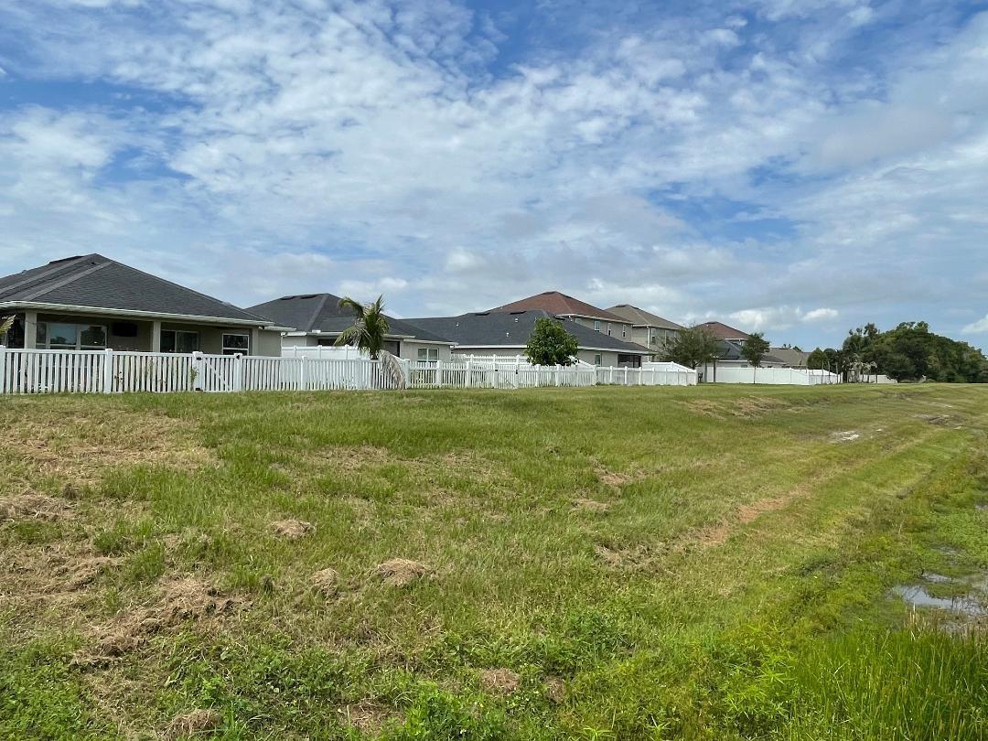 5565 NW Pine Trail Circle, Port St. Lucie, FL 34983, Port St. Lucie - Photo 5