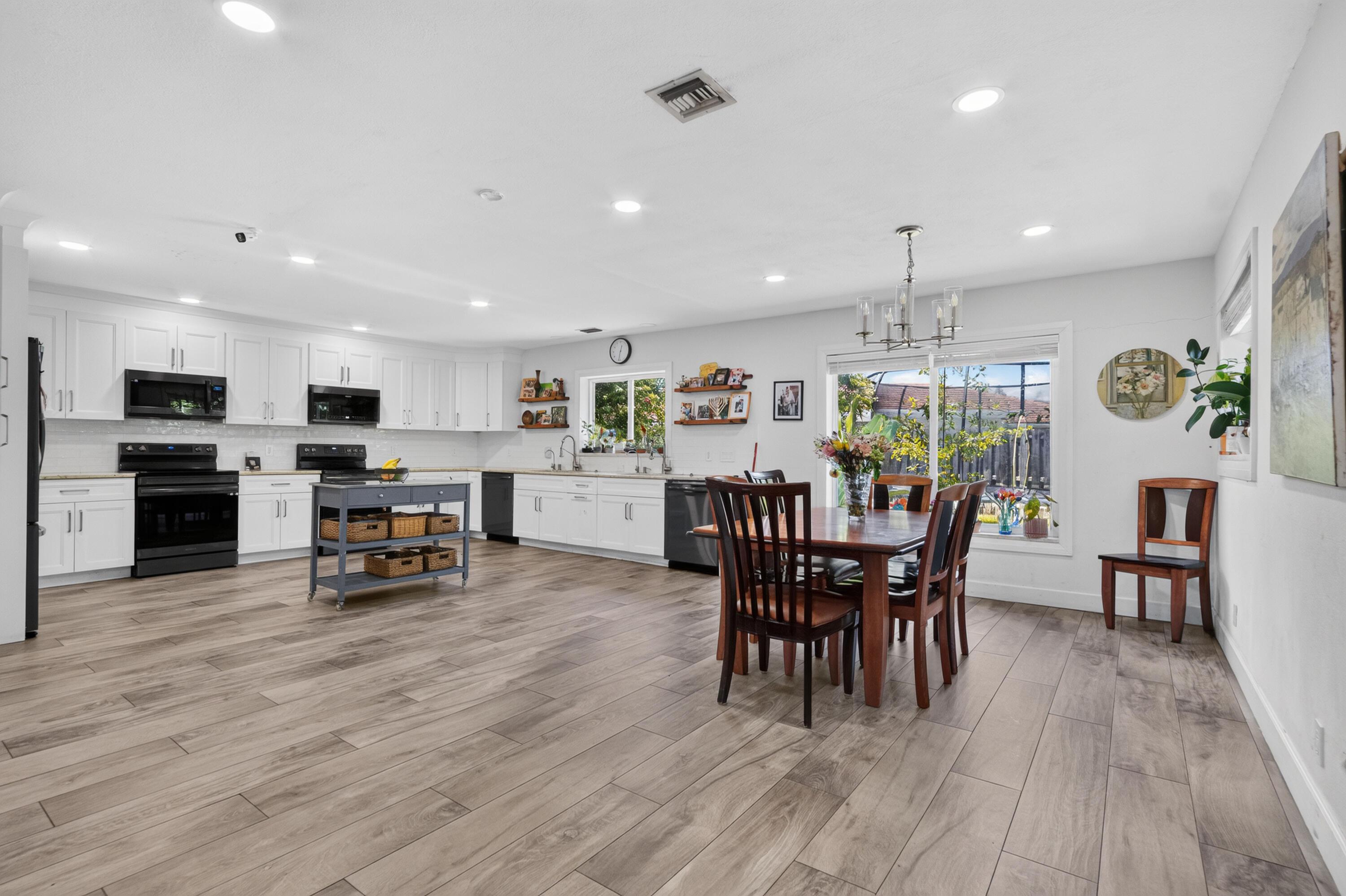 9404 NW 37TH Court, Coral Springs, FL 33065, Coral Springs - Photo 3