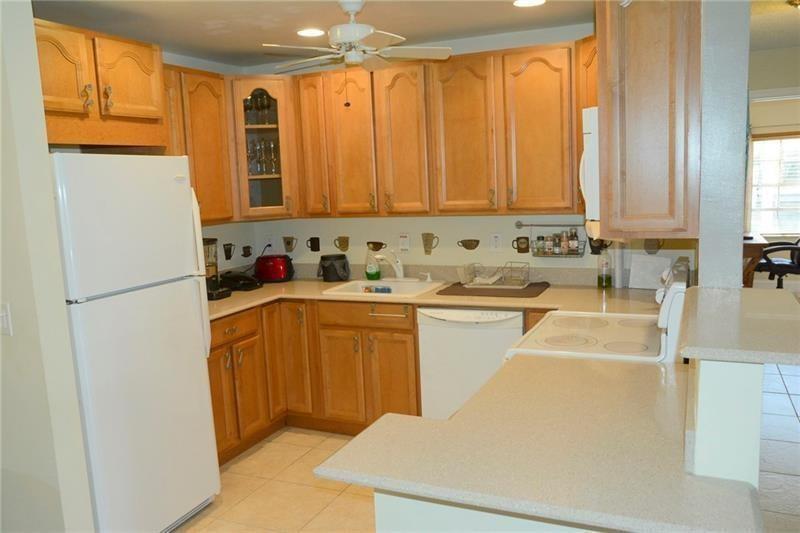 6499 BAY CLUB Drive 2, Fort Lauderdale, FL 33308, Fort Lauderdale - Photo 4