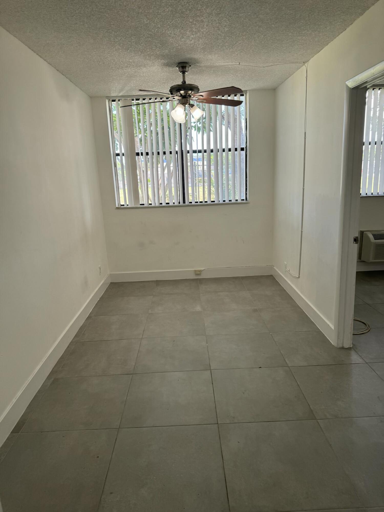 2501 RIVERSIDE Drive 204-A, Coral Springs, FL 33065, Coral Springs - Photo 3