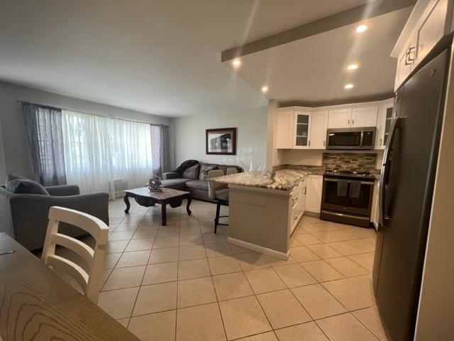 11 CAMBRIDGE A 11, West Palm Beach, FL 33417, West Palm Beach - Photo 5