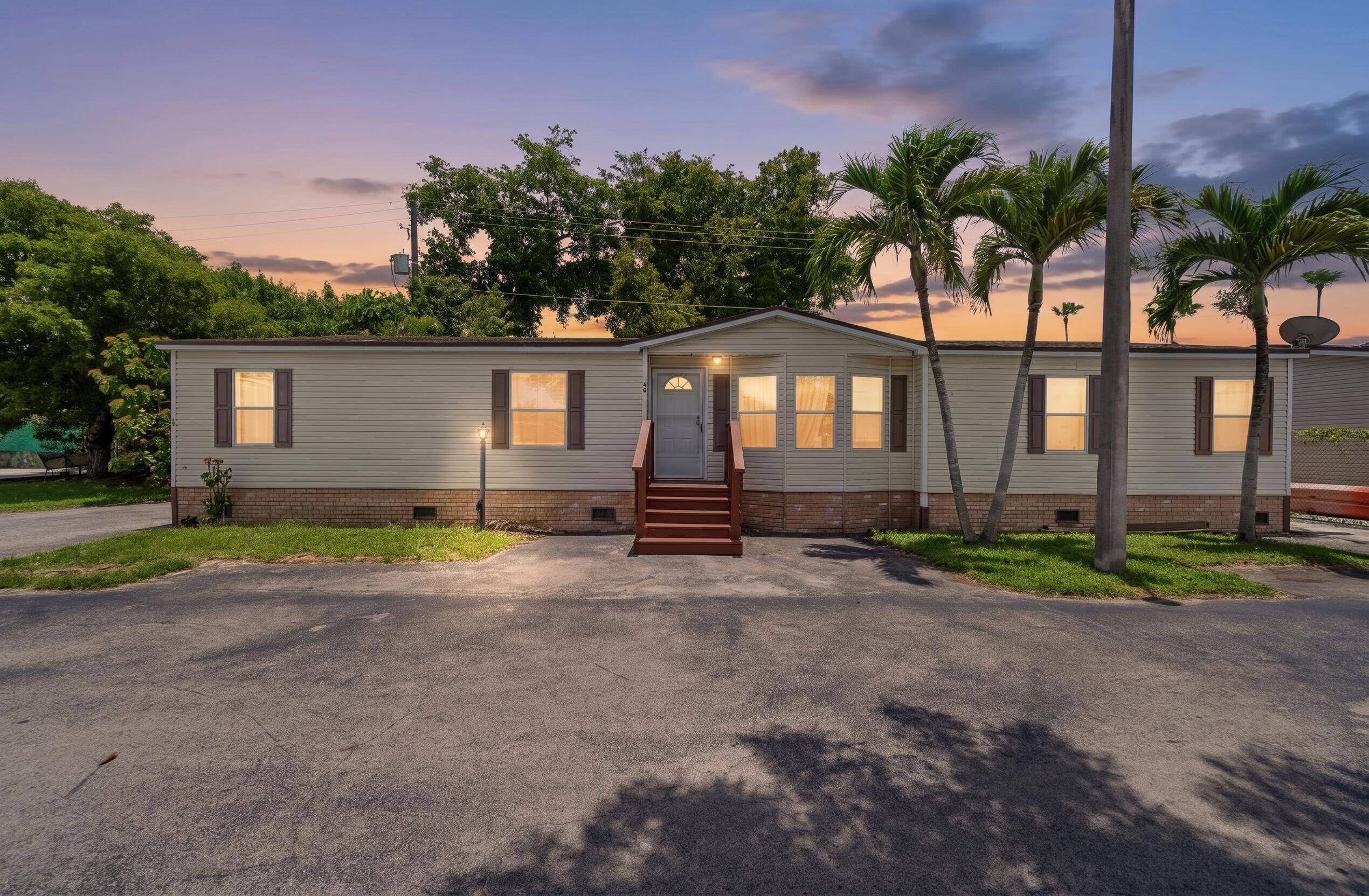 220 NE 12th Avenue 44, Homestead, FL 33030, Homestead - Photo 2