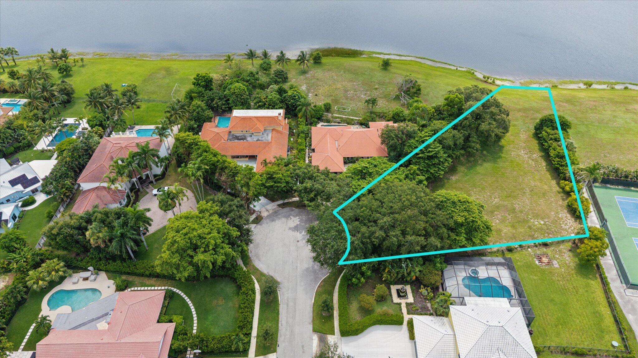 10 Sunningdale Circle, West Palm Beach, FL 33401, West Palm Beach