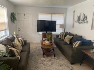 841 NE 40TH Street, Oakland Park, FL 33334, Oakland Park - Photo 3