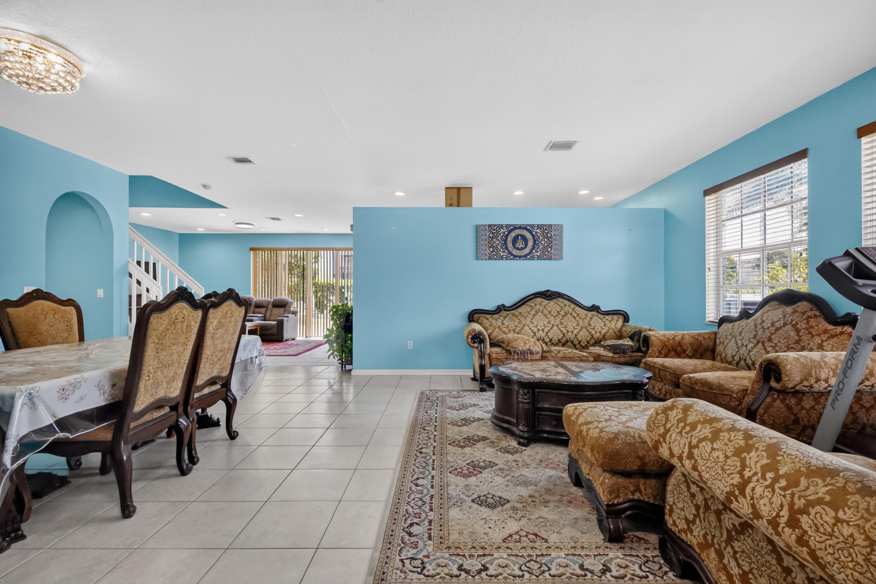9080 Dupont Place, Wellington, FL 33414, Wellington - Photo 4