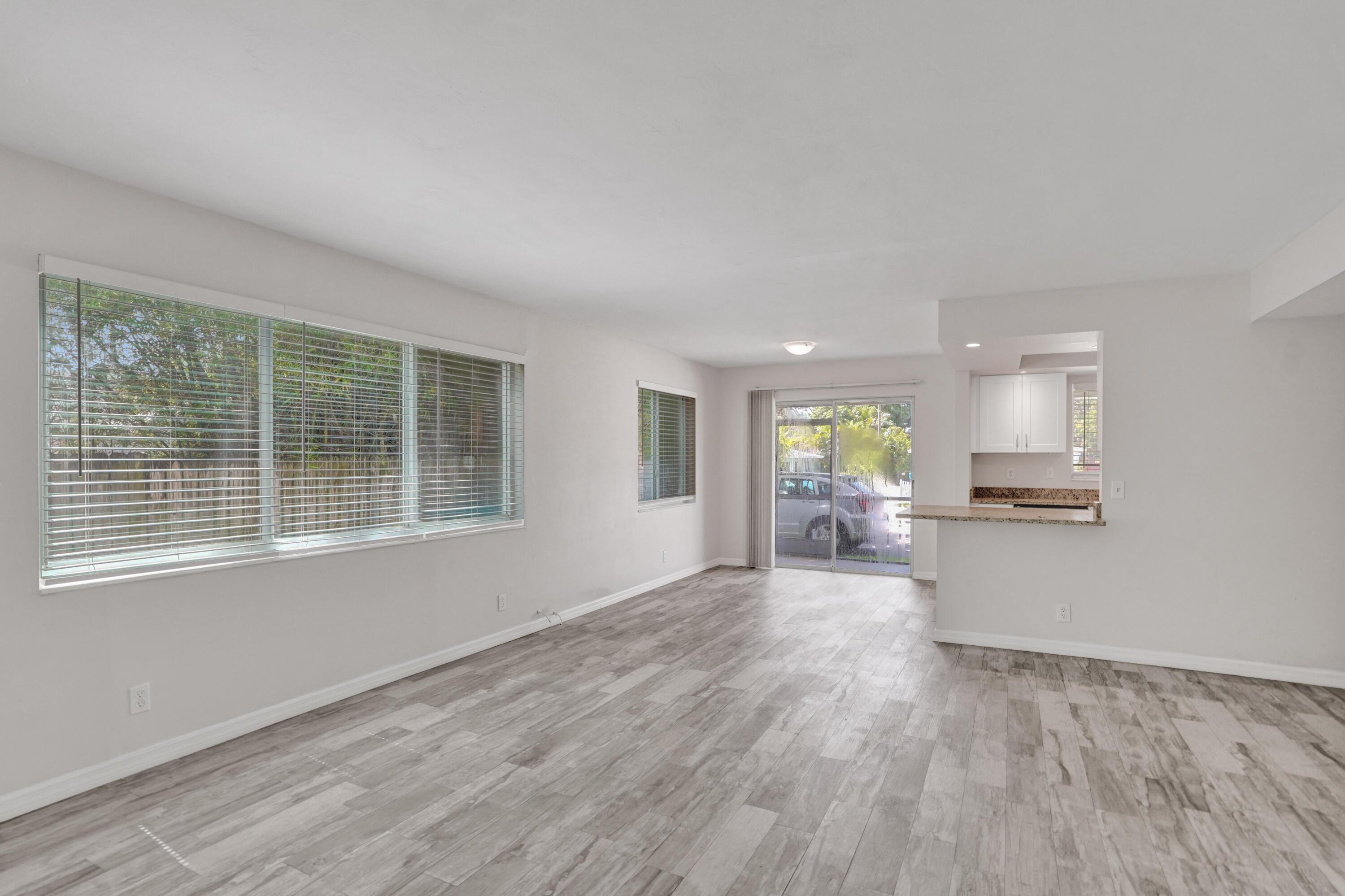 115 SW 1ST Avenue 1, Boynton Beach, FL 33435, Boynton Beach - Photo 4