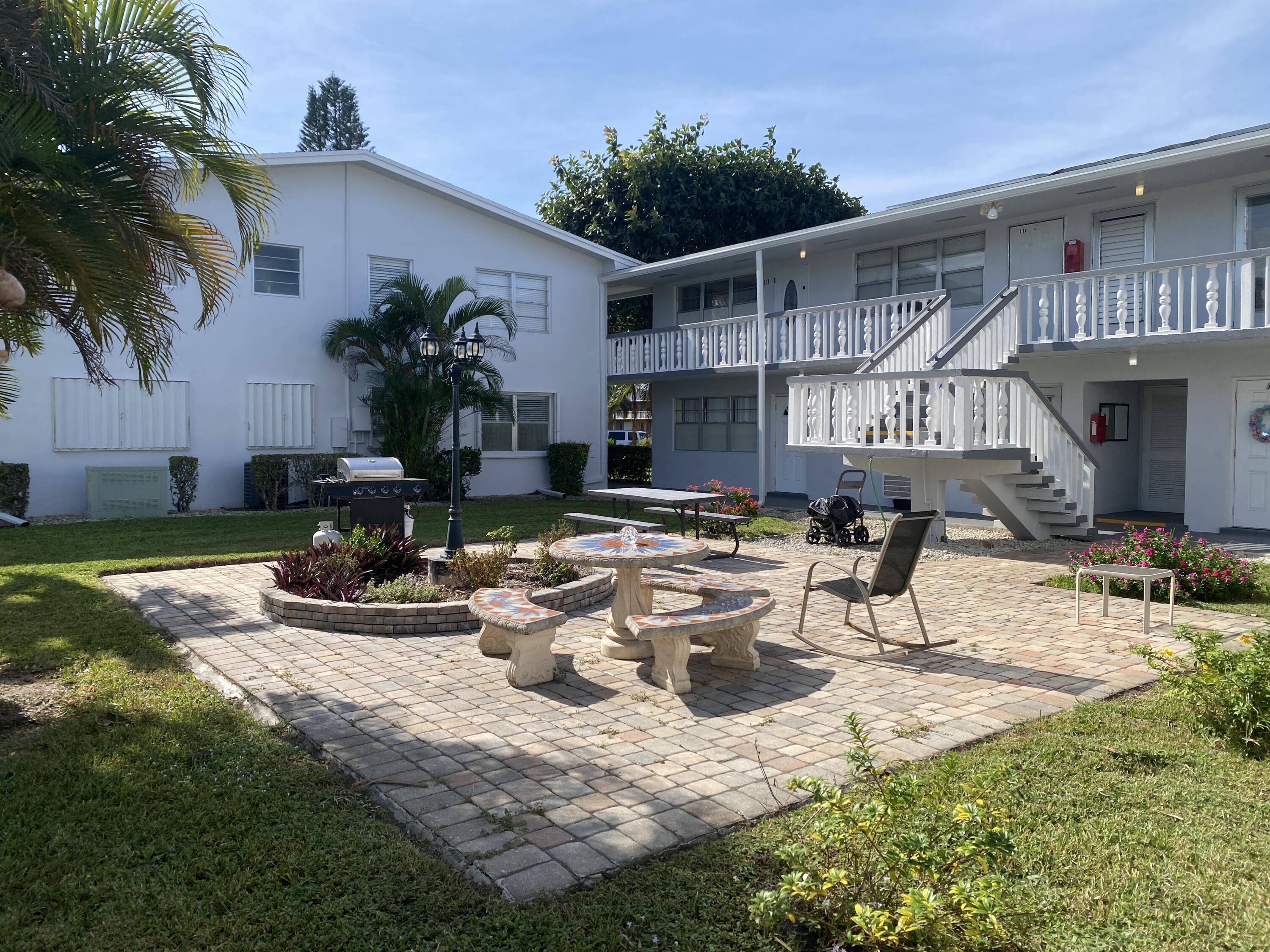 95 CAMBRIDGE E 95, West Palm Beach, FL 33417, West Palm Beach