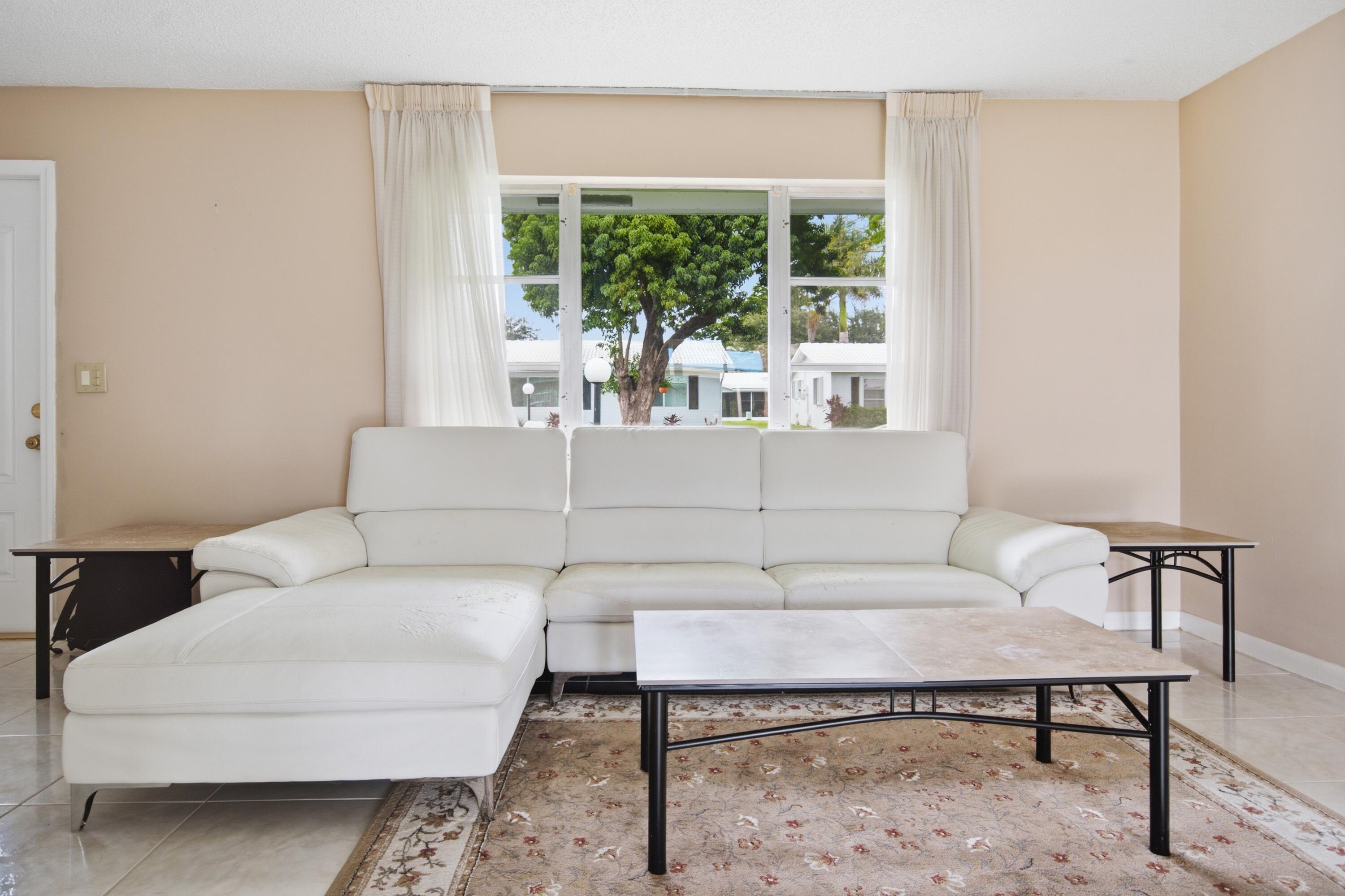 8212 NW 12th Court, Plantation, FL 33322, Plantation - Photo 4
