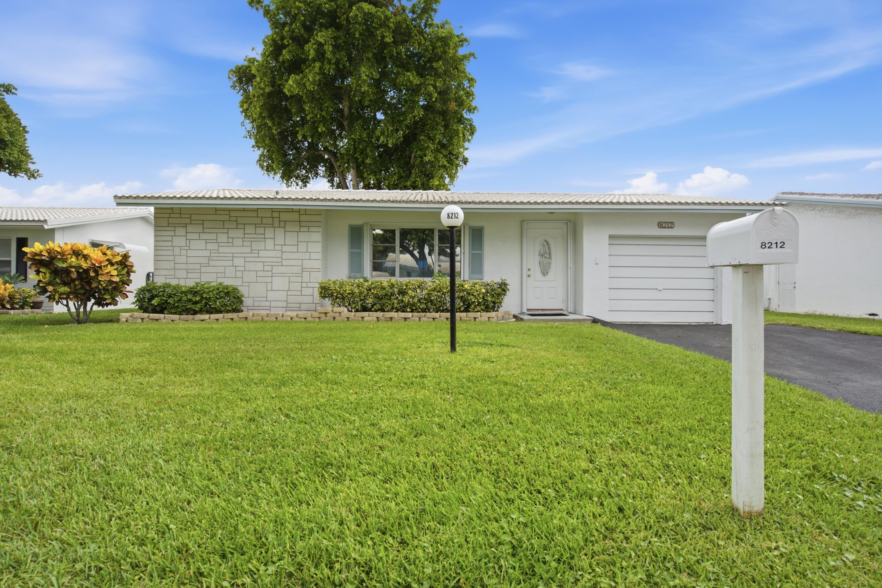 8212 NW 12th Court, Plantation, FL 33322, Plantation - Photo 2