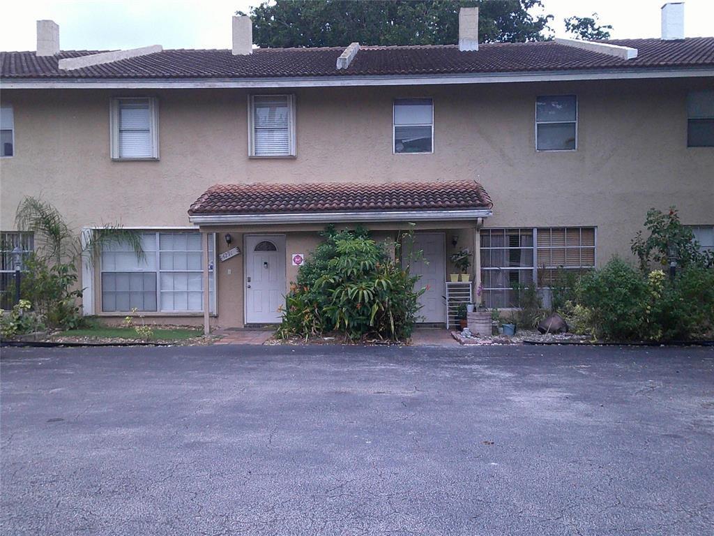 4291 CORAL SPRINGS Drive 3E, Coral Springs, FL 33065, Coral Springs